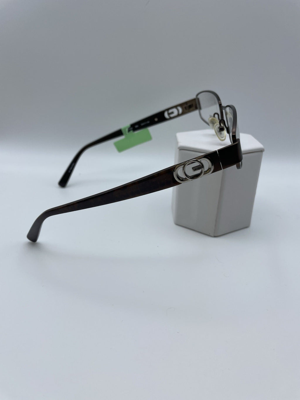 Guess Brand GU1606 Model 53 Eye BRN NEW
