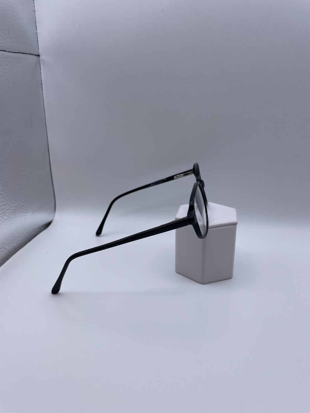 Modern Optical Brand Dillon Model 52 Eye Black NEW