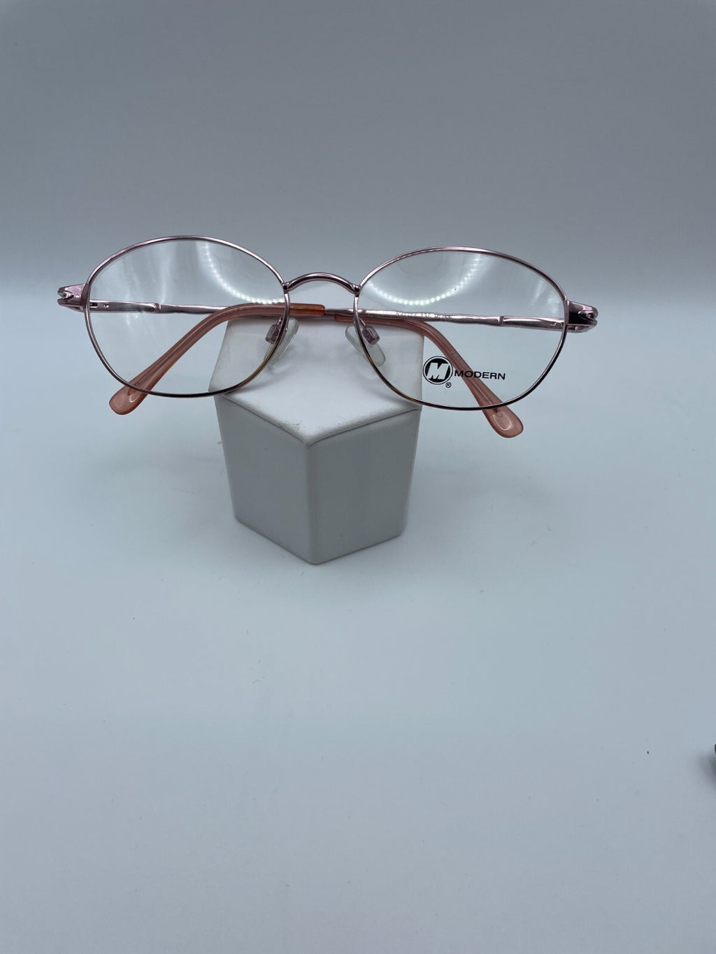 Modern Optical Brand Lisa Model 52 Eye Rose NEW