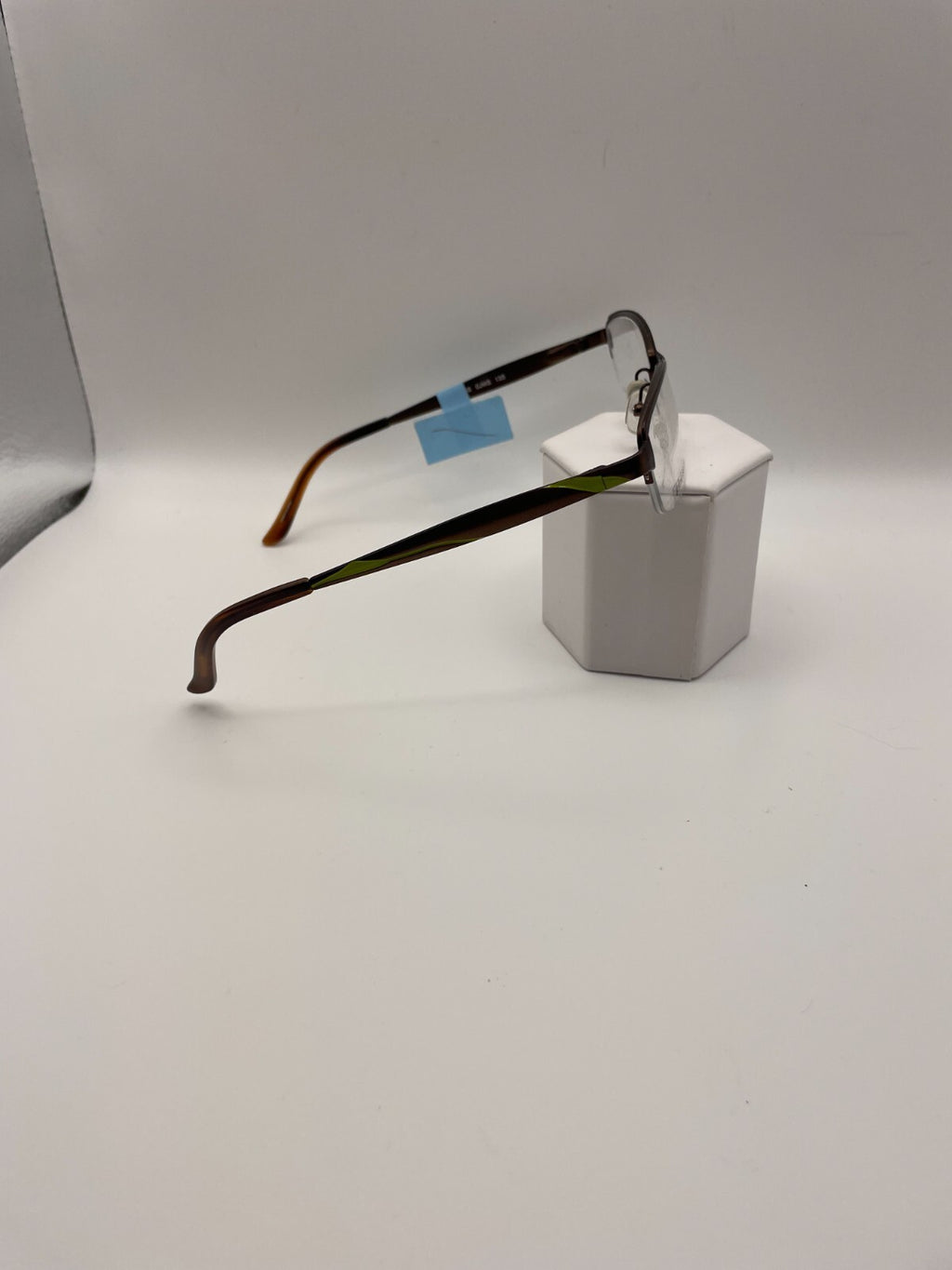 JLo Brand JL256 Model 52 Eye Brown NEW