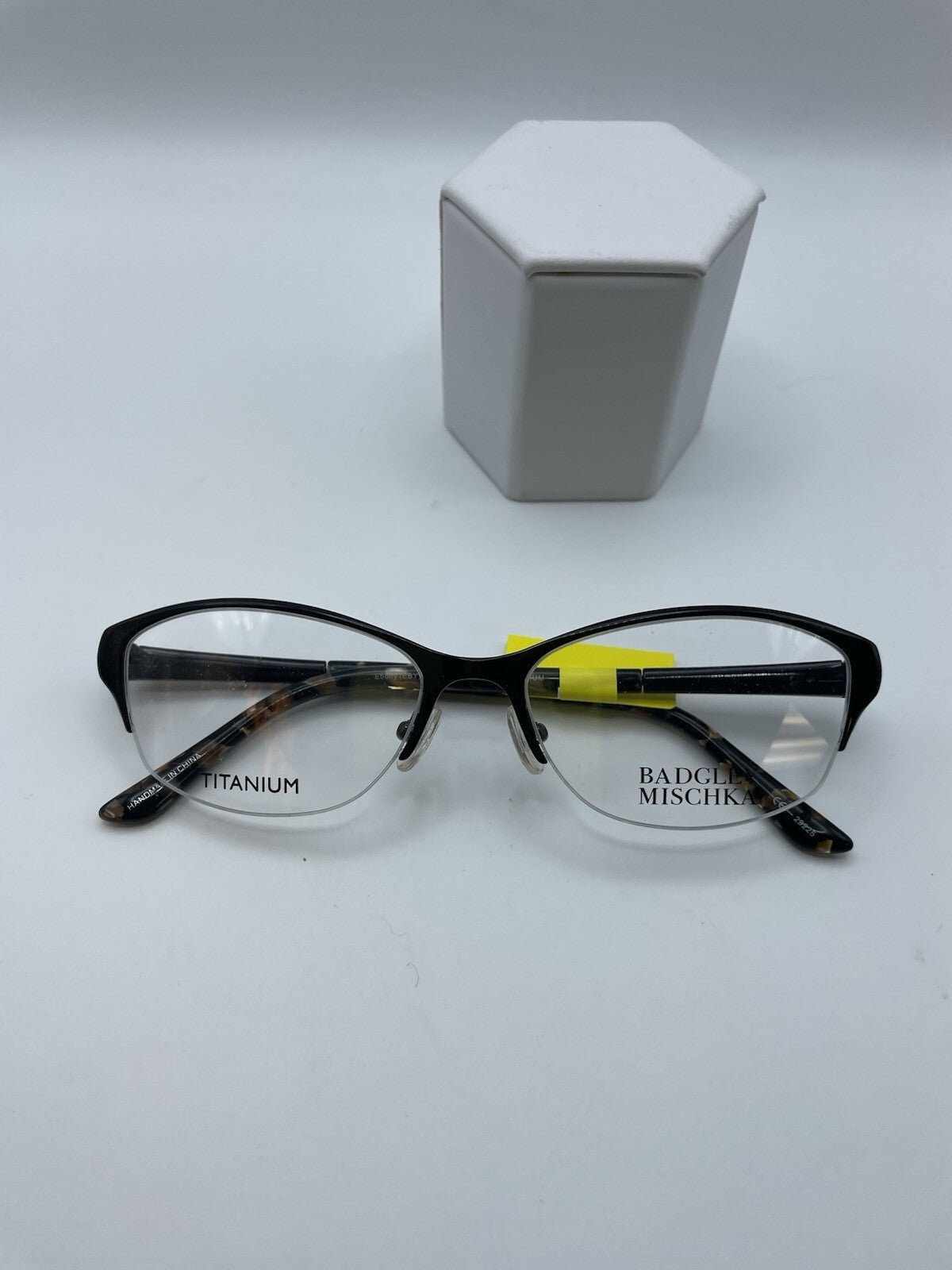 Badgley Mischka Brand Dionne Model 53 Eye Ebony NEW