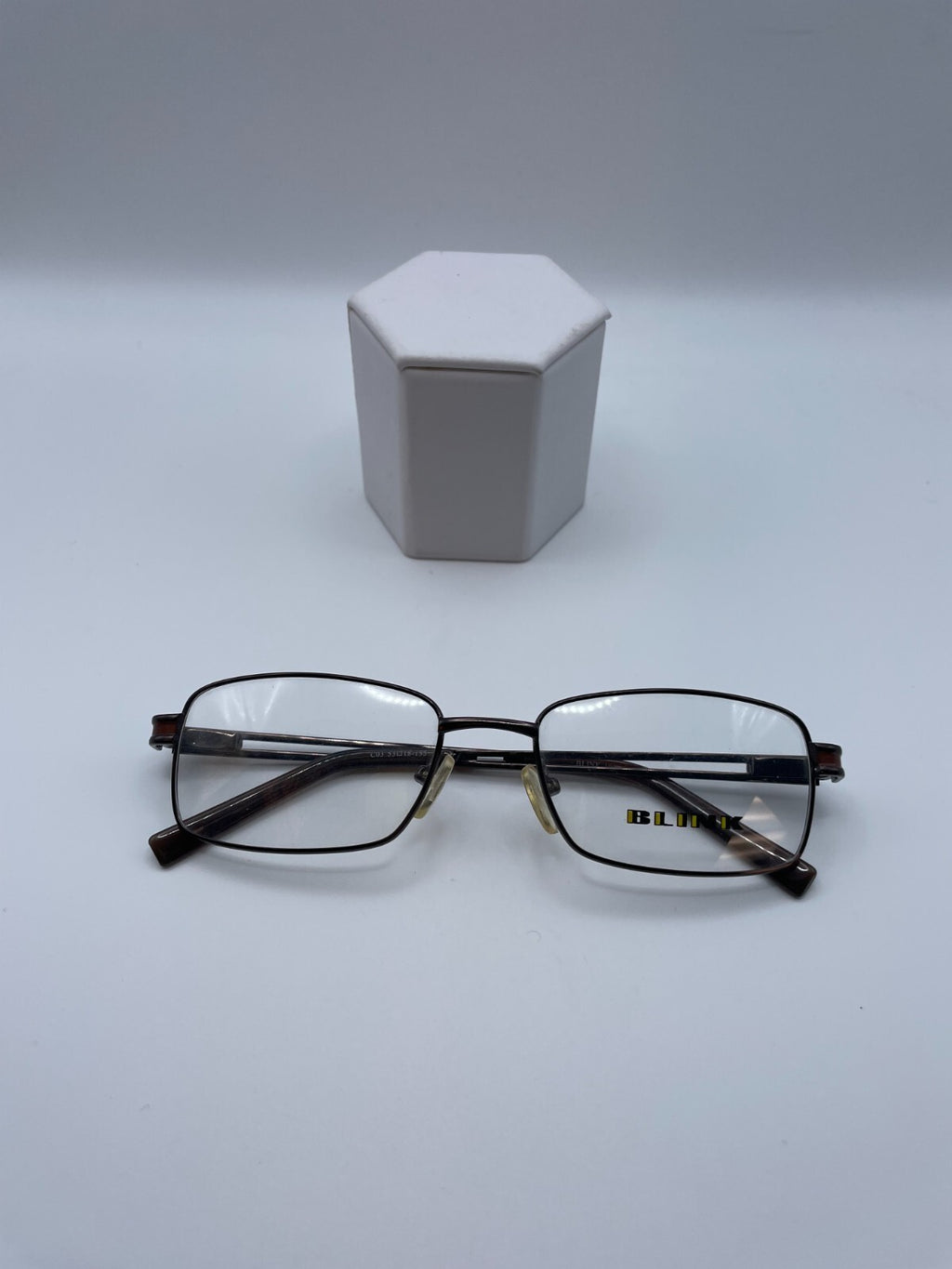 Blink Brand 1044 Model 53 Eye Brown NEW