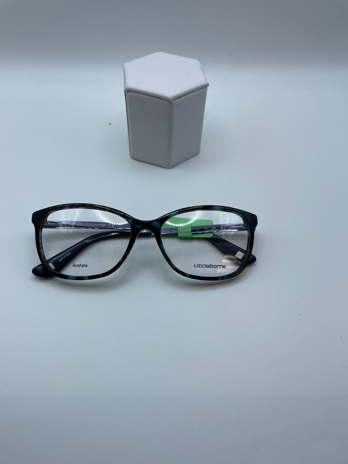 Liz Claiborne Brand L647 Model 52 Eye Blue Tortoise NEW