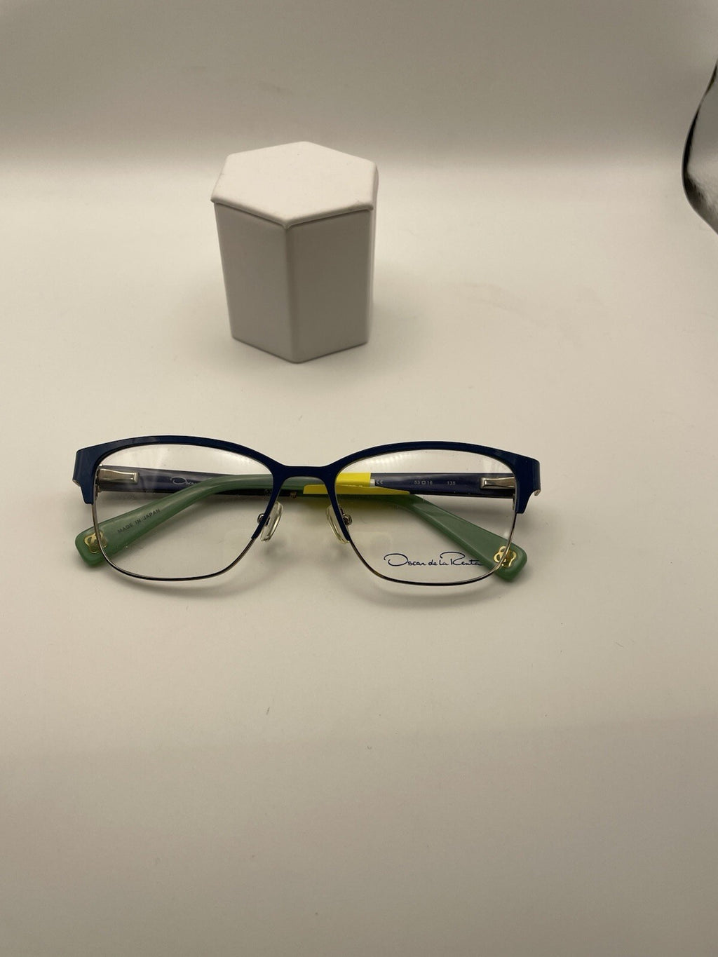 Oscar de la Renta Brand ODLR511 Model 53 Eye Blue NEW