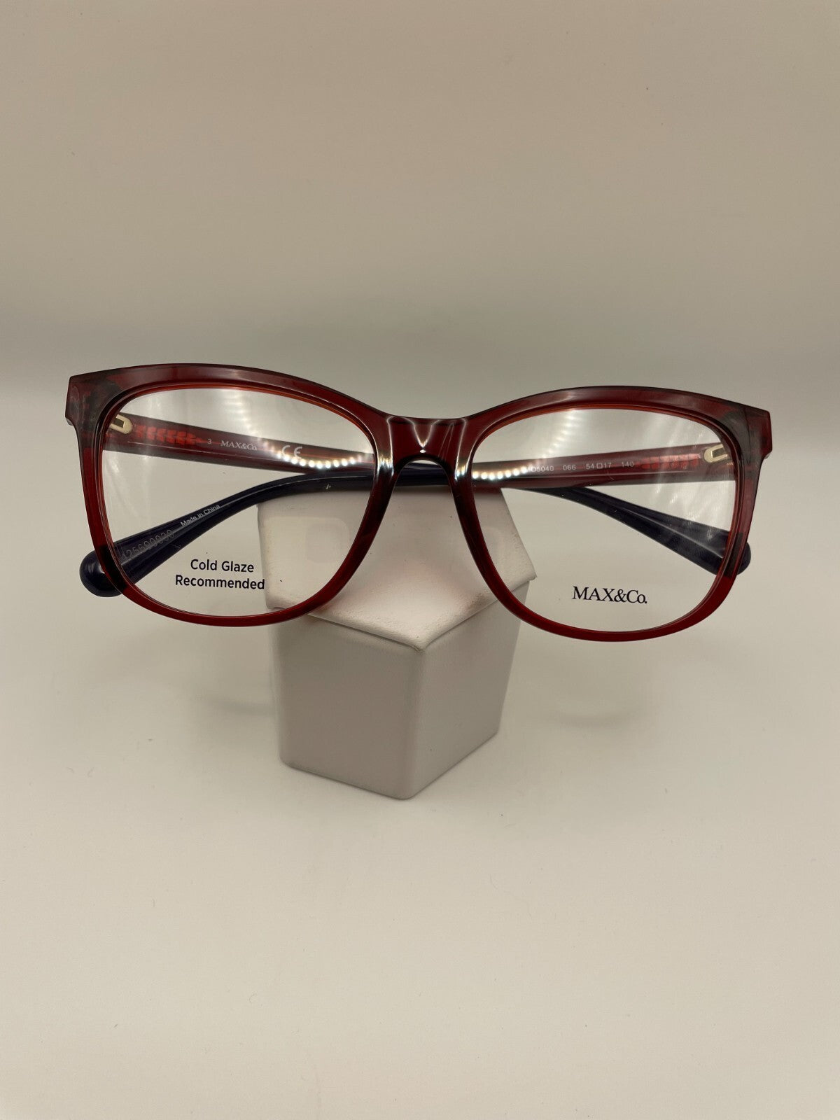 Max & Co Brand MO5040 Model 54 Eye Red NEW