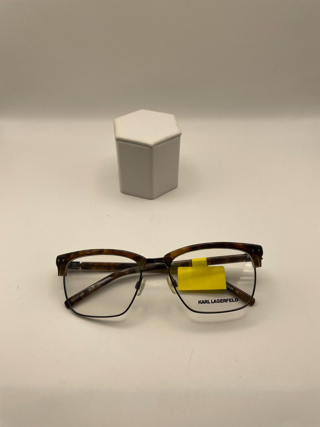 Karl Lagerfeld KL09 Model 53 Eye Tort NEW