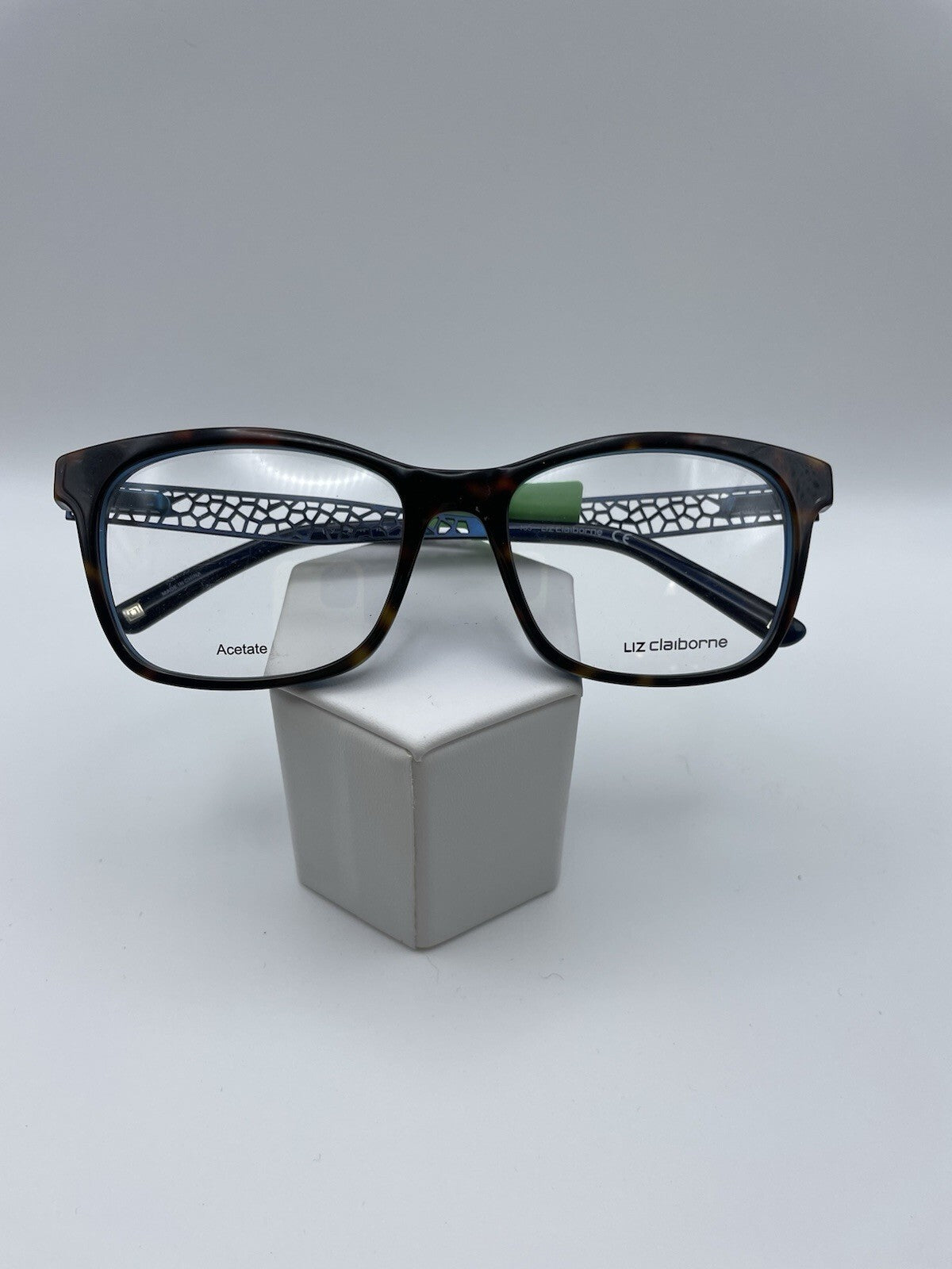 Liz Claiborne Brand L642 Model 51 Eye Tort/Blue NEW