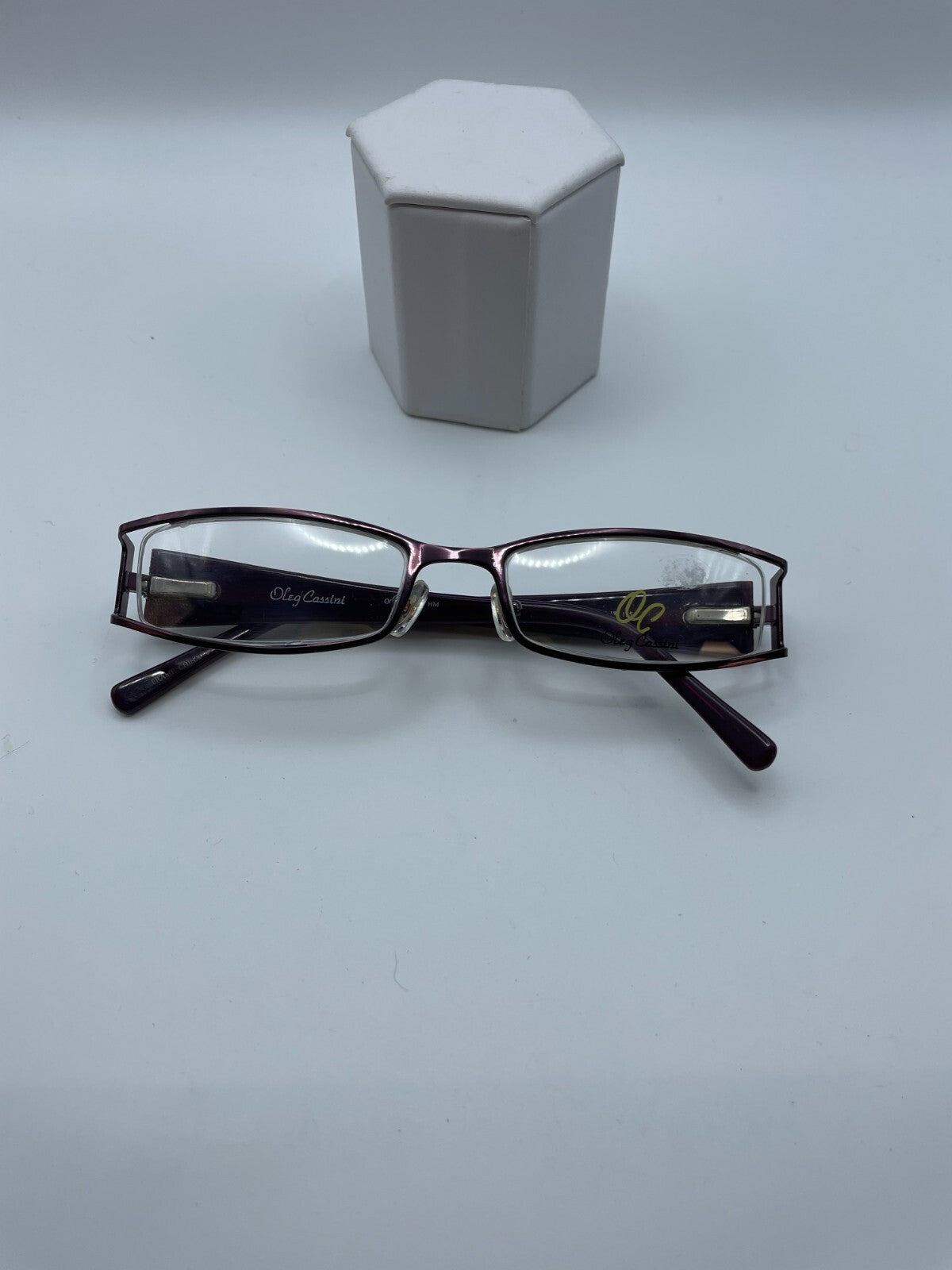 Oleg Cassini Brand OCO323 Model 51 Eye Shiny Berry NEW