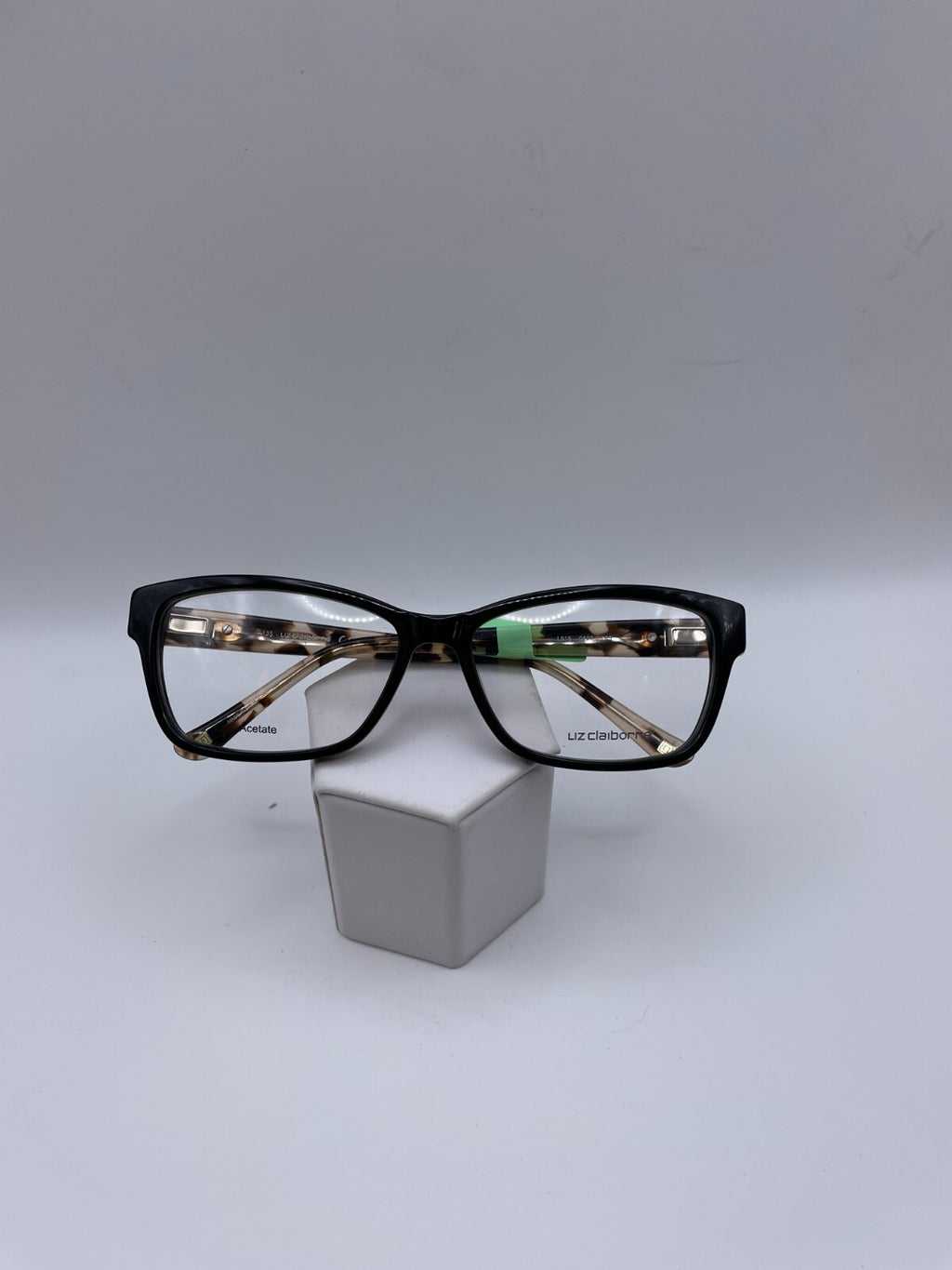Liz Claiborne Brand L616 Model 55 Eye Black NEW