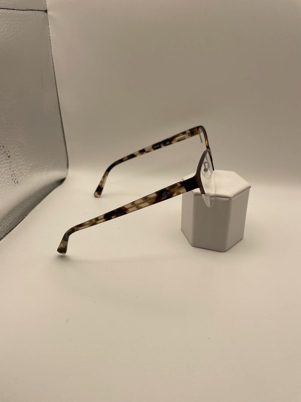 Dereon Brand DOV532 Model 53 Eye Purple NEW