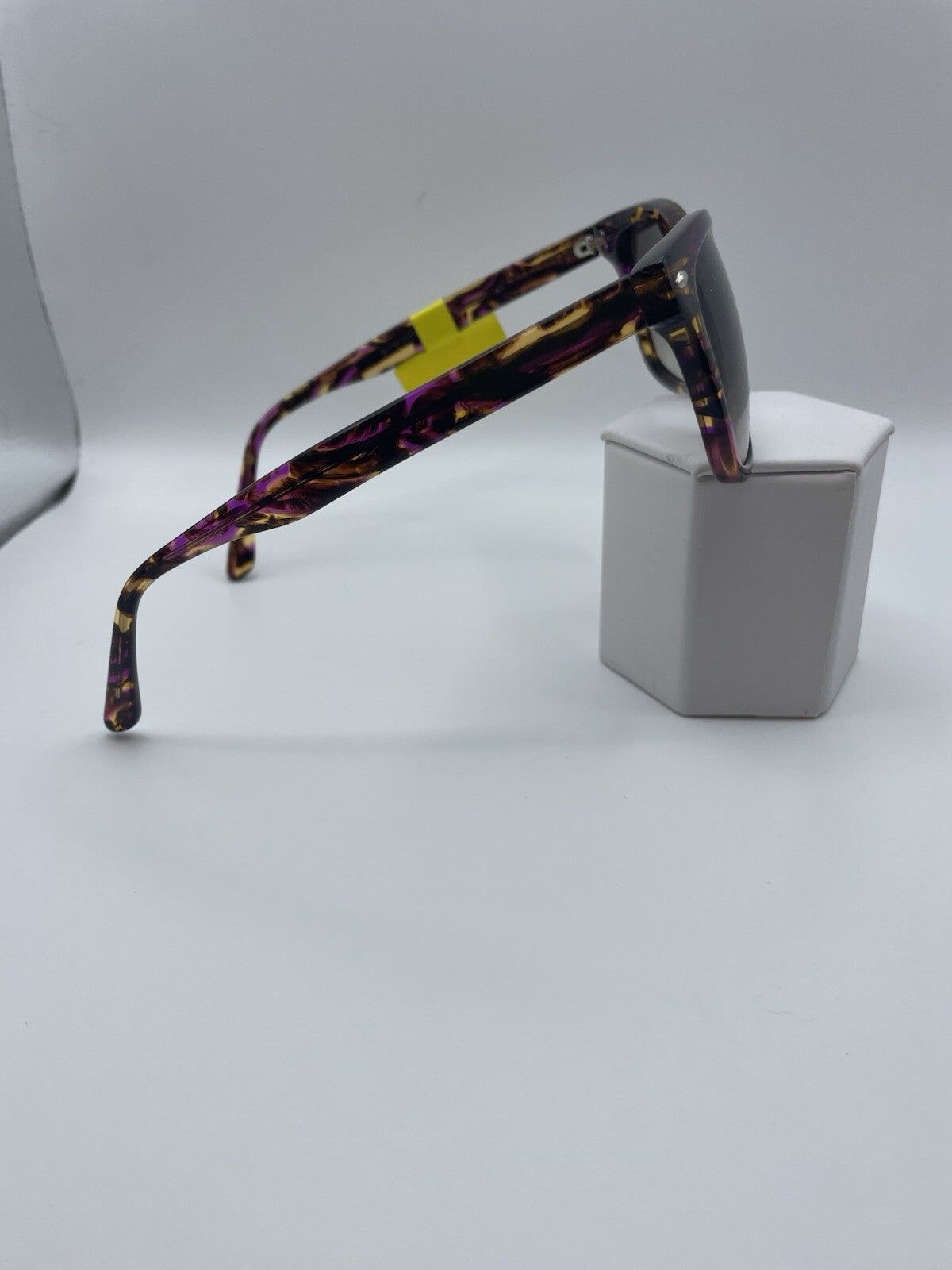Betsey Johnson Brand BJ151101 Model 51 Eye Brown Multi NEW