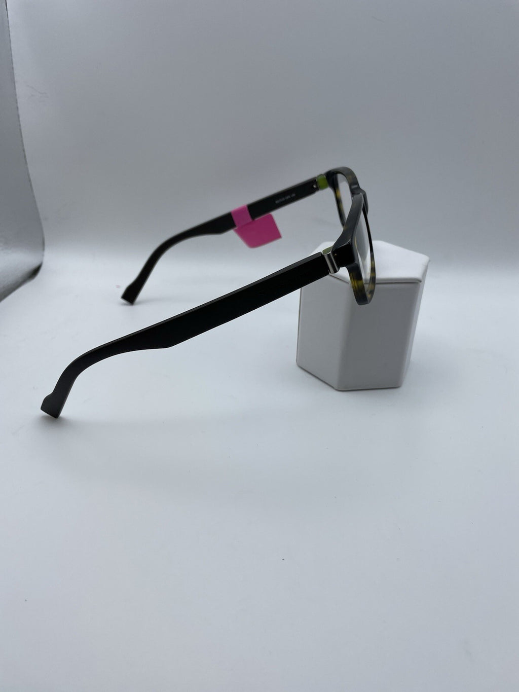 HUGO BOSS Brand BO 0120 Model 53 Eye Tortoise NEW
