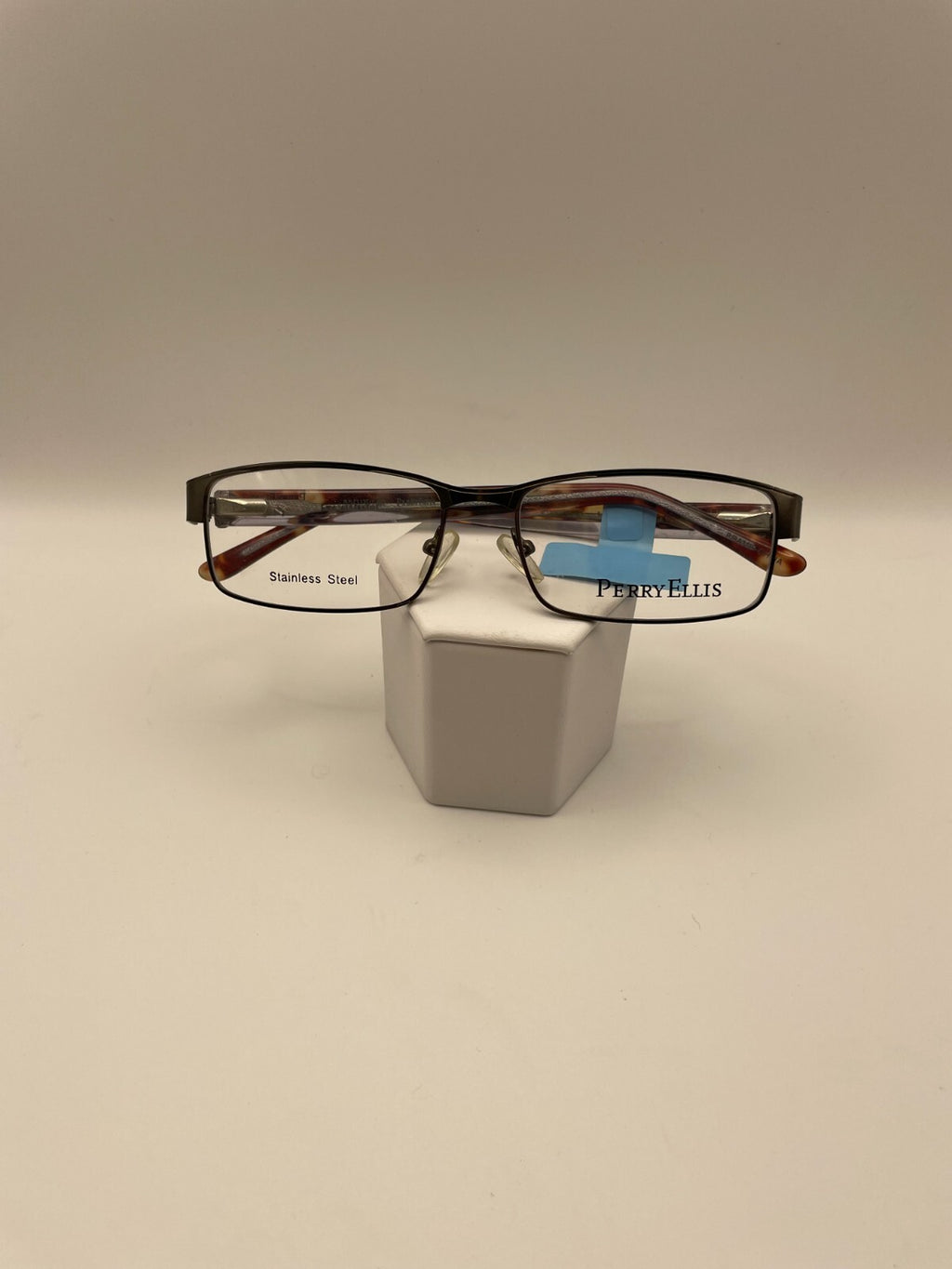 Perry Ellis Brand PE 319A-2 Model 55 Eye Brown NEW