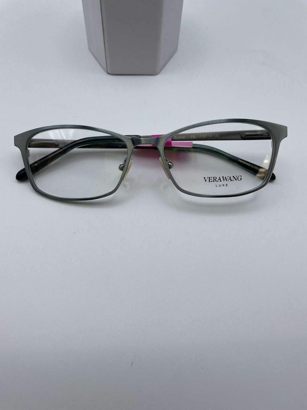 VERA WANG Brand Brystal Model 52 Eye Green NEW
