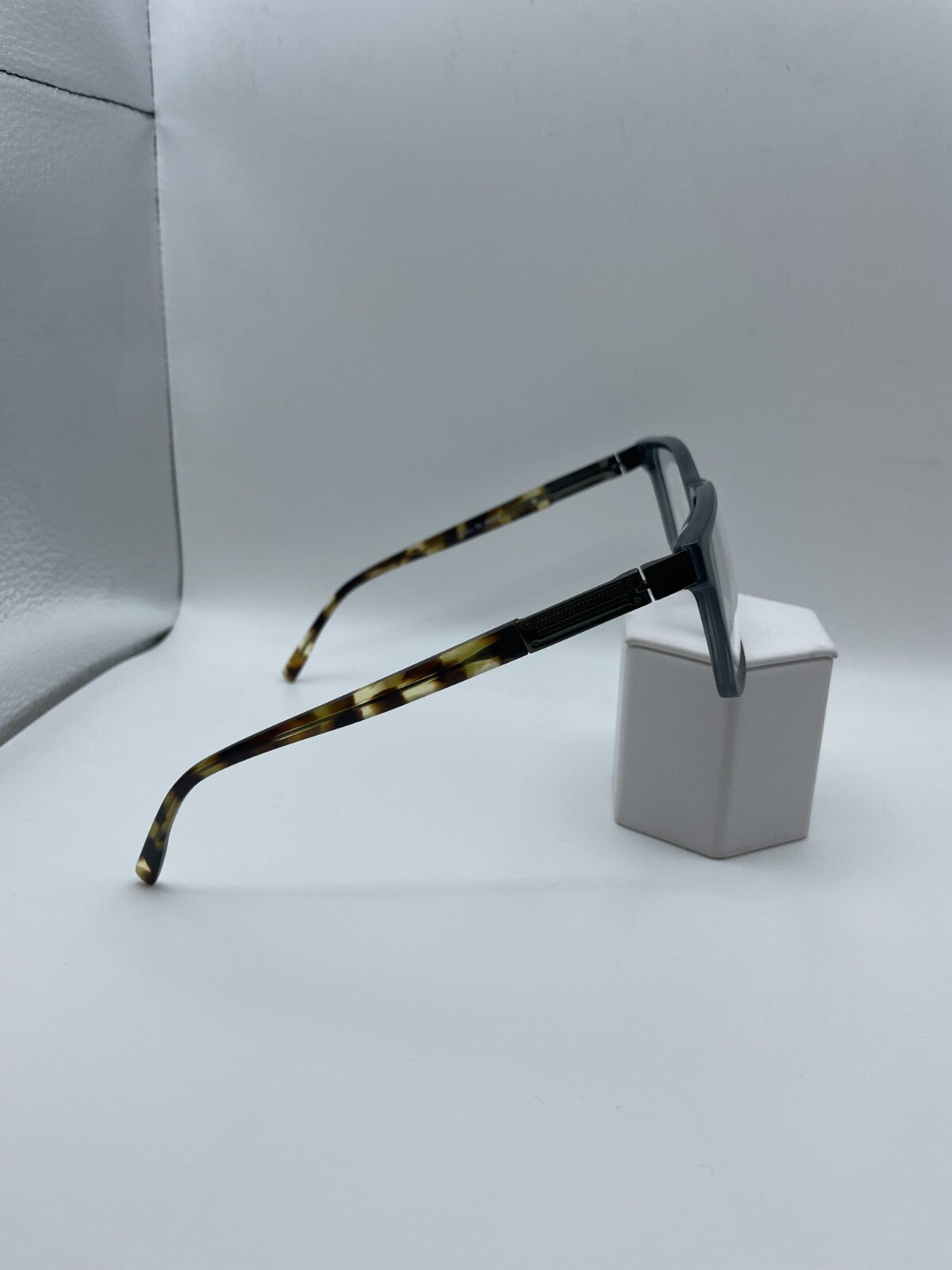 Elan Brand 3720 Model 58 Eye Sequoia Gray/Tortoise NEW