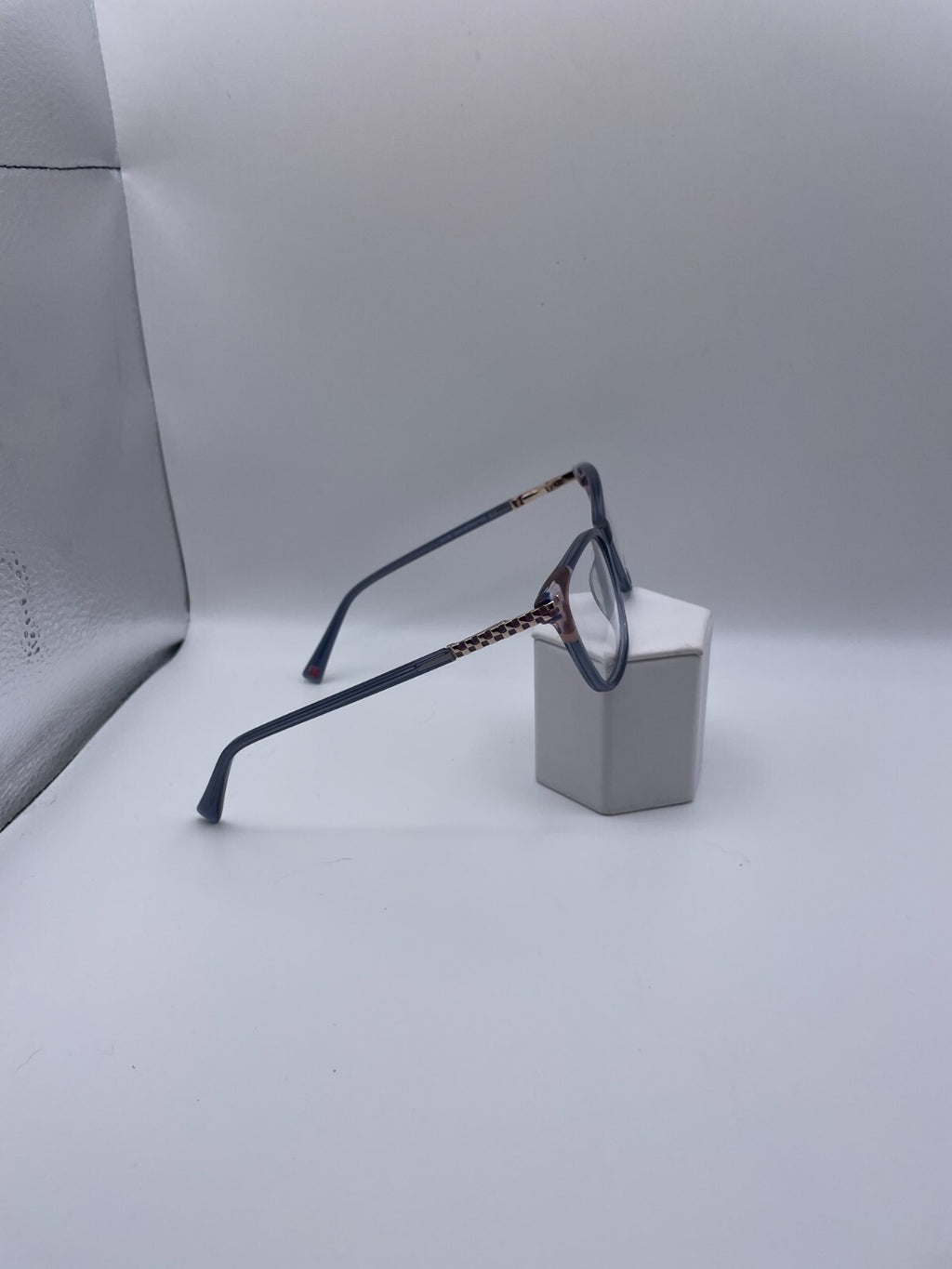 gx by GWEN STEFANI Brand GX108 Model 51 Eye SLA NEW