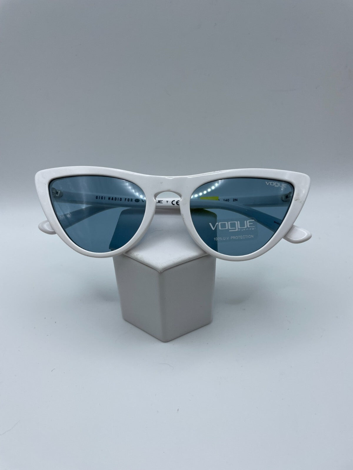 Vogue Brand VO 5211-S Model 54 Eye White NEW