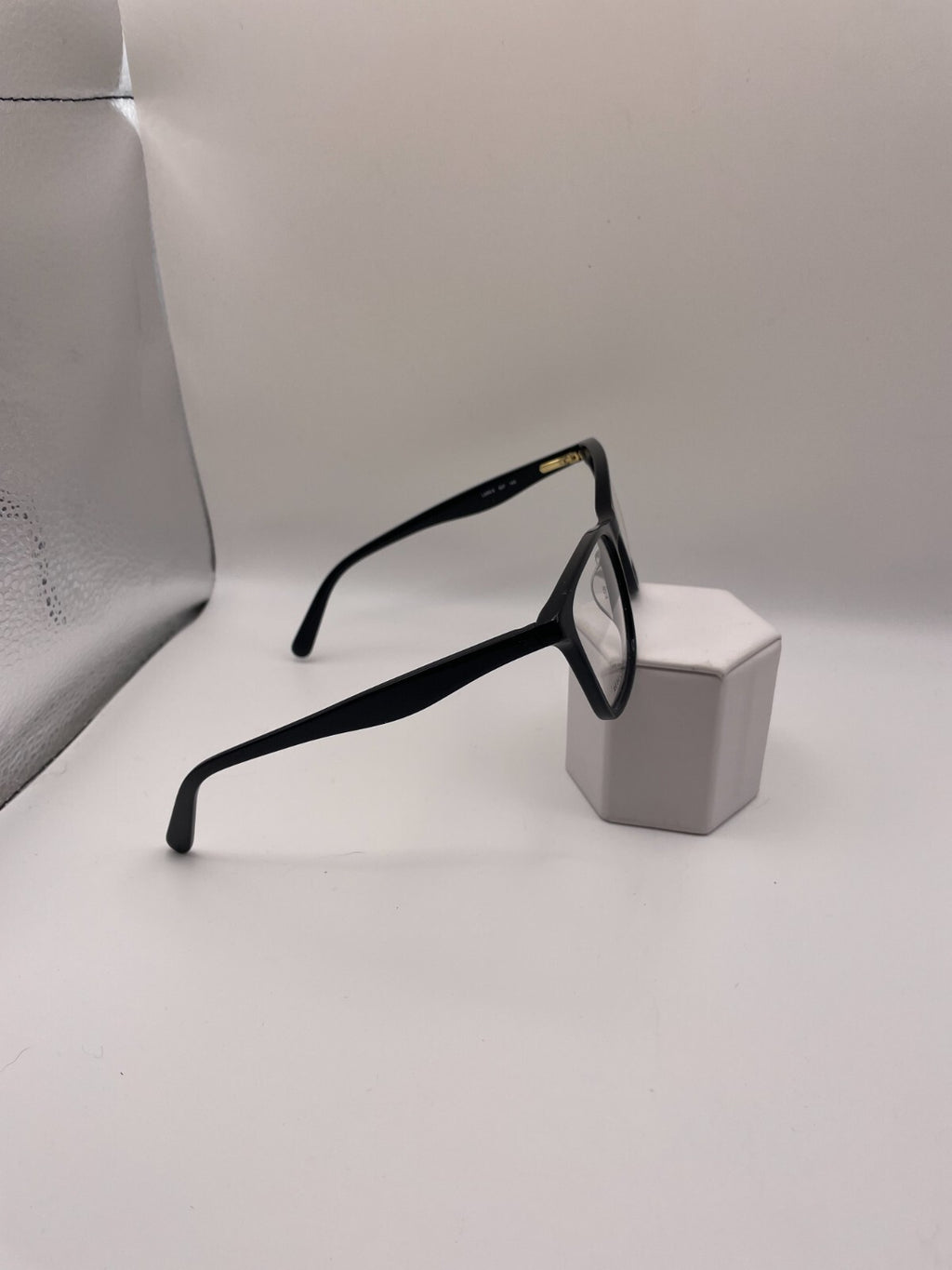 Rebecca Minkoff Brand Lark 6 Model 52 Eye BLK NEW