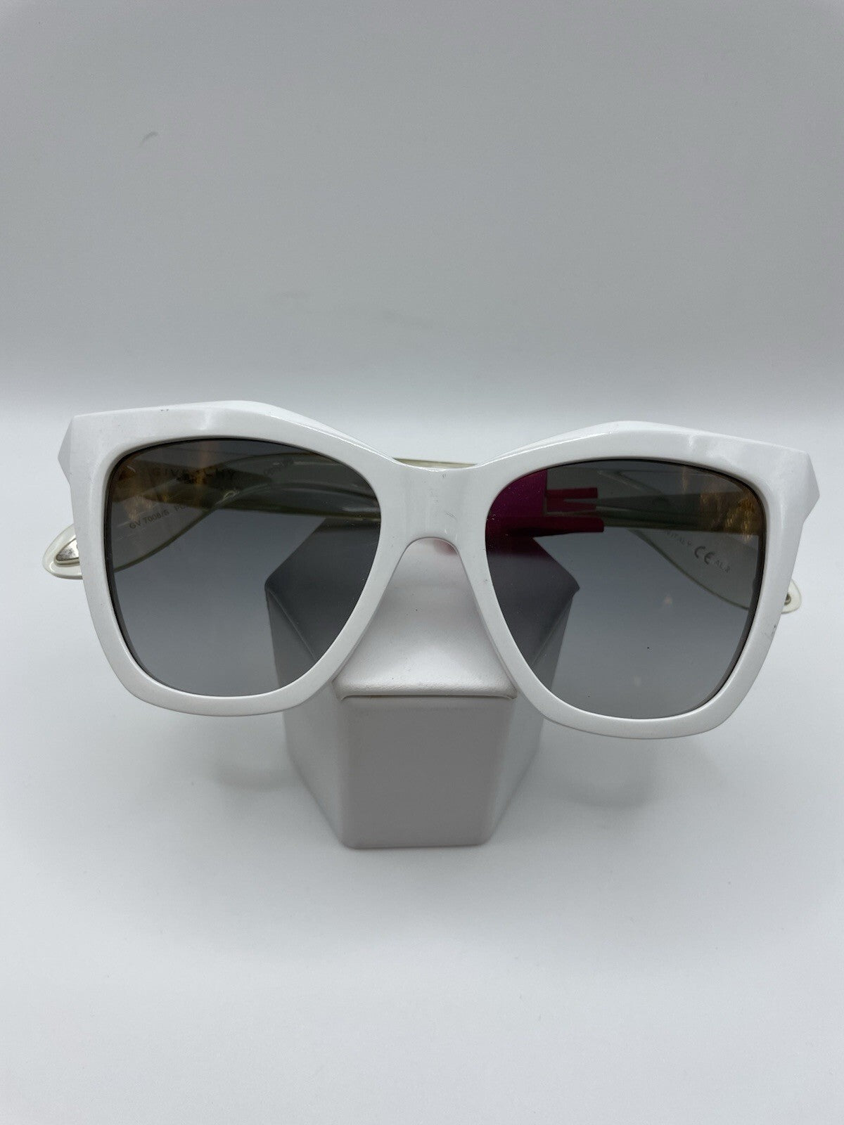 Givenchy Brand GV 7008/S PU2D9 Model 53 Eye White/Crystal NEW