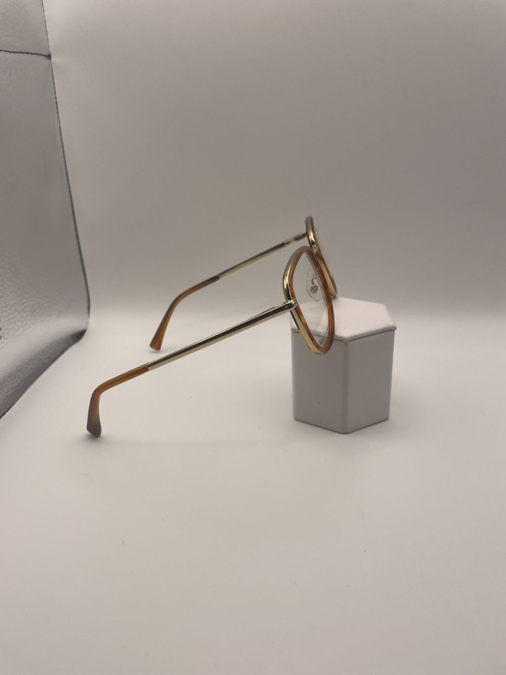 Rebecca Minkoff Brand Bessie 2/G Model 51 Eye Beige/Gold NEW