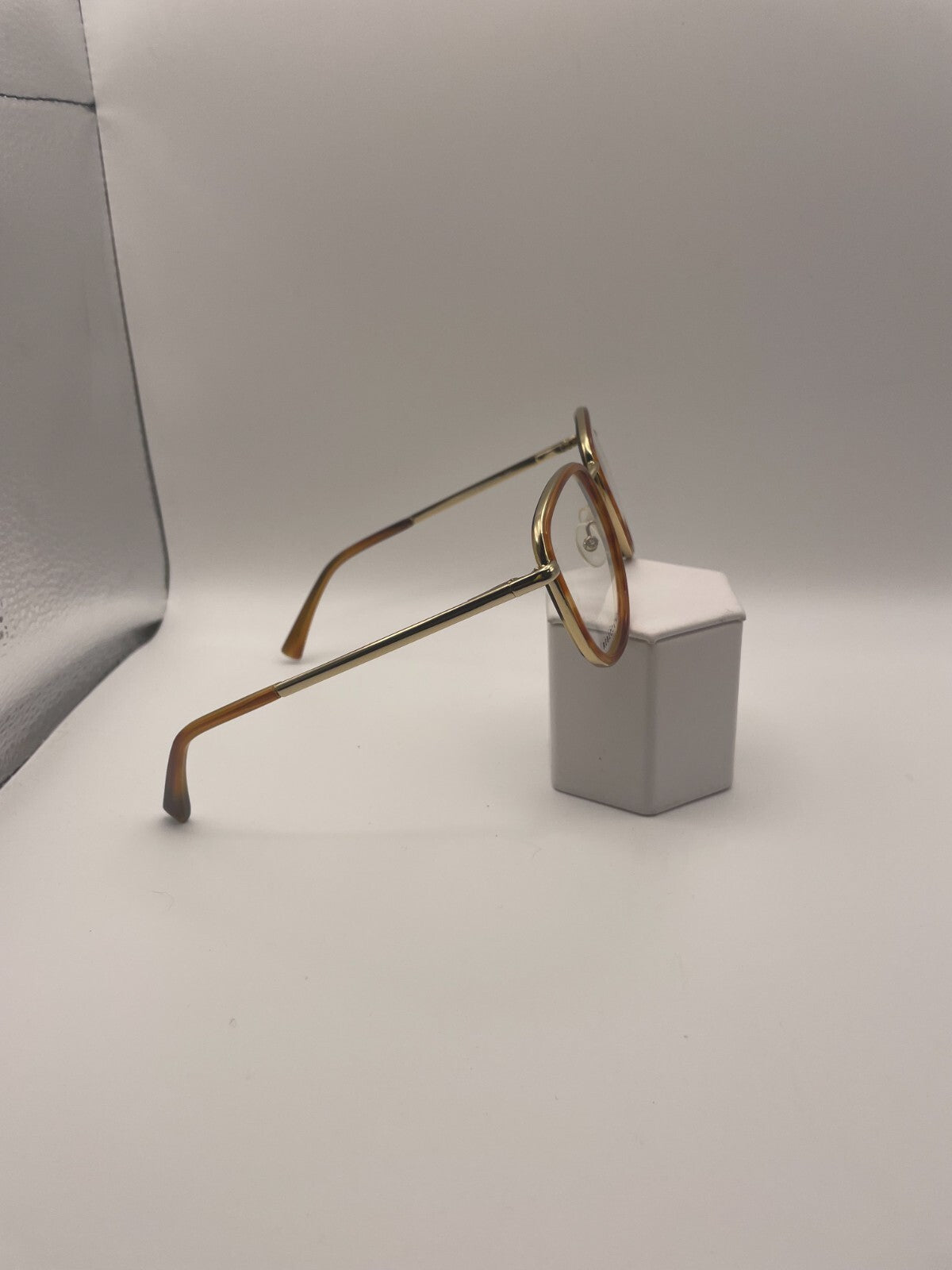 Rebecca Minkoff Brand Bessie 2/G Model 51 Eye Beige/Gold NEW