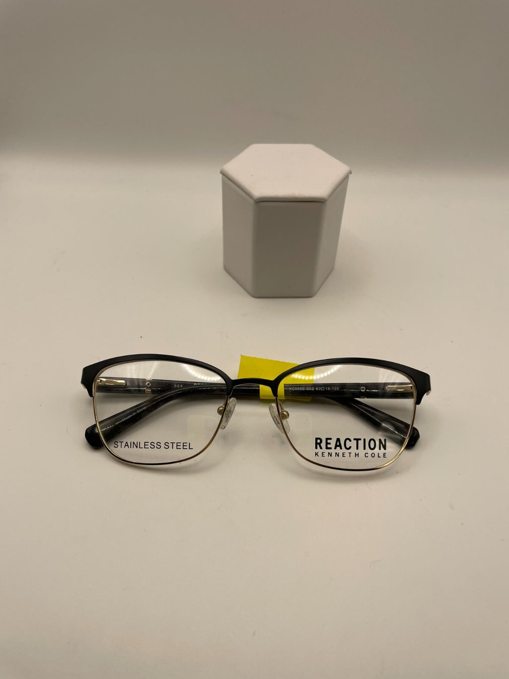 Kenneth Cole Reaction Brand KC0850 Model 53 Eye Black NEW