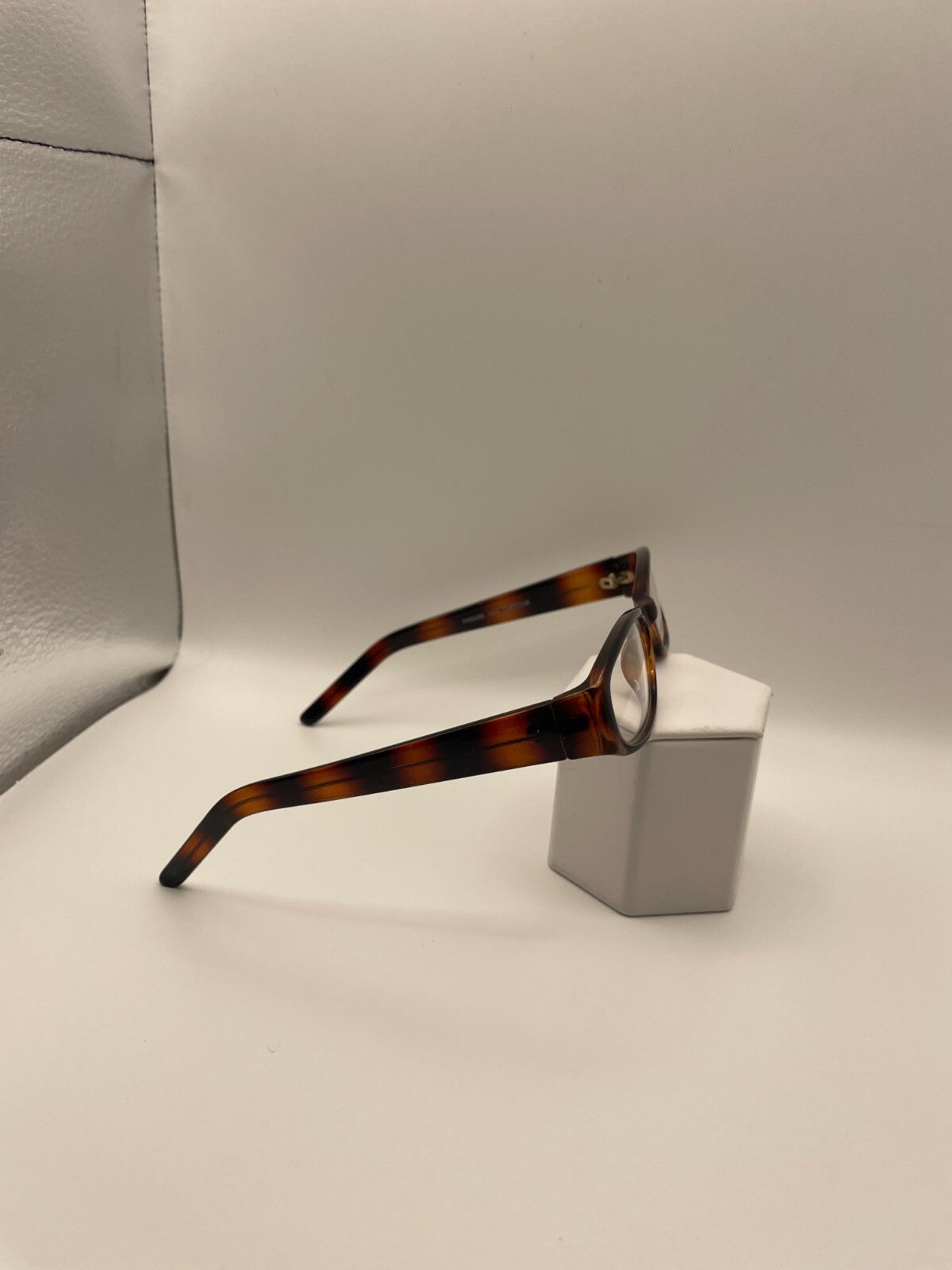 Parade Brand 1555 Model 52 Eye Tortoise NEW