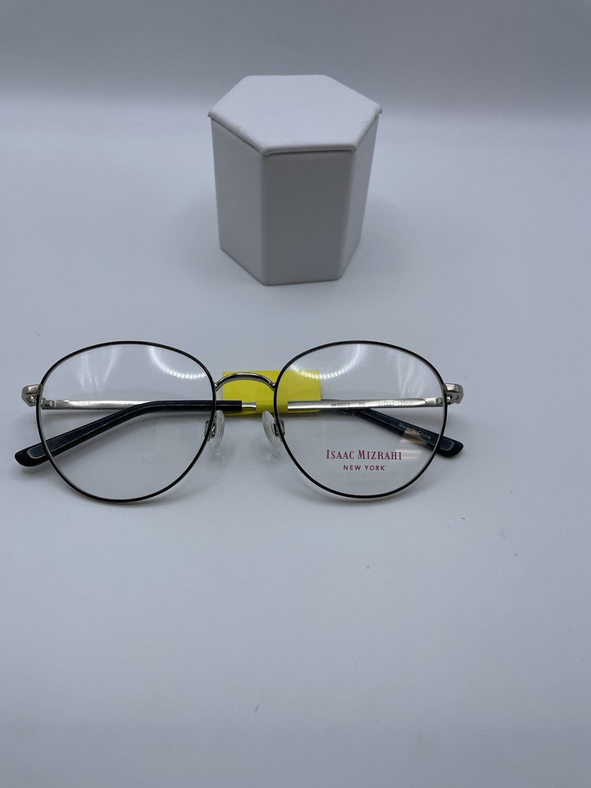 Isaac Mizrahi Brand IM30022 Model 51 Eye Black NEW