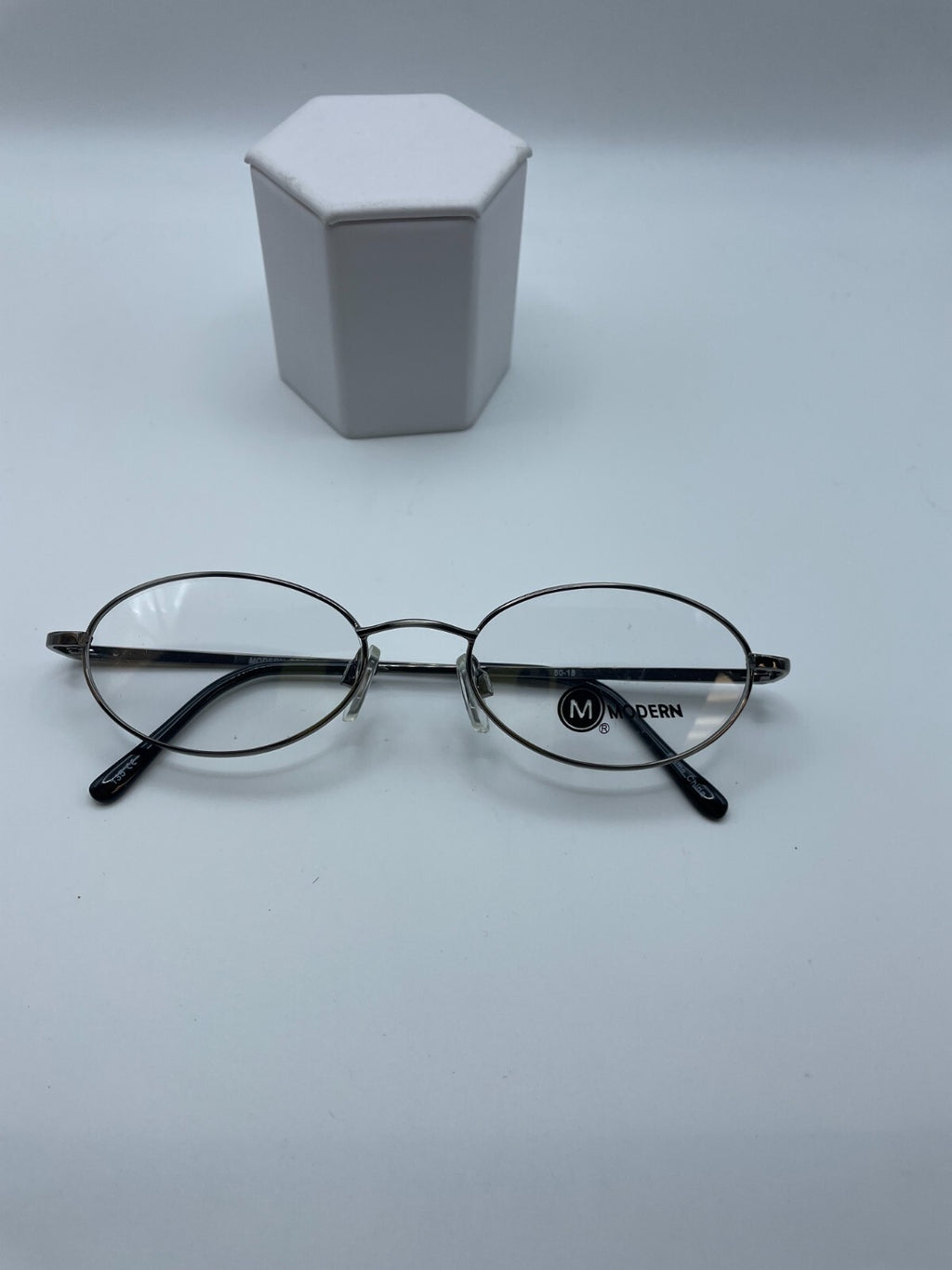 Modern Optical Brand Beth Model 50 Eye Silver NEW