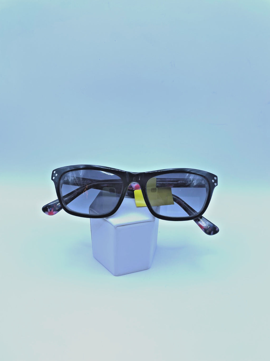 Betsey Johnson Brand BJ158105 Model 52 Eye Black Floral NEW