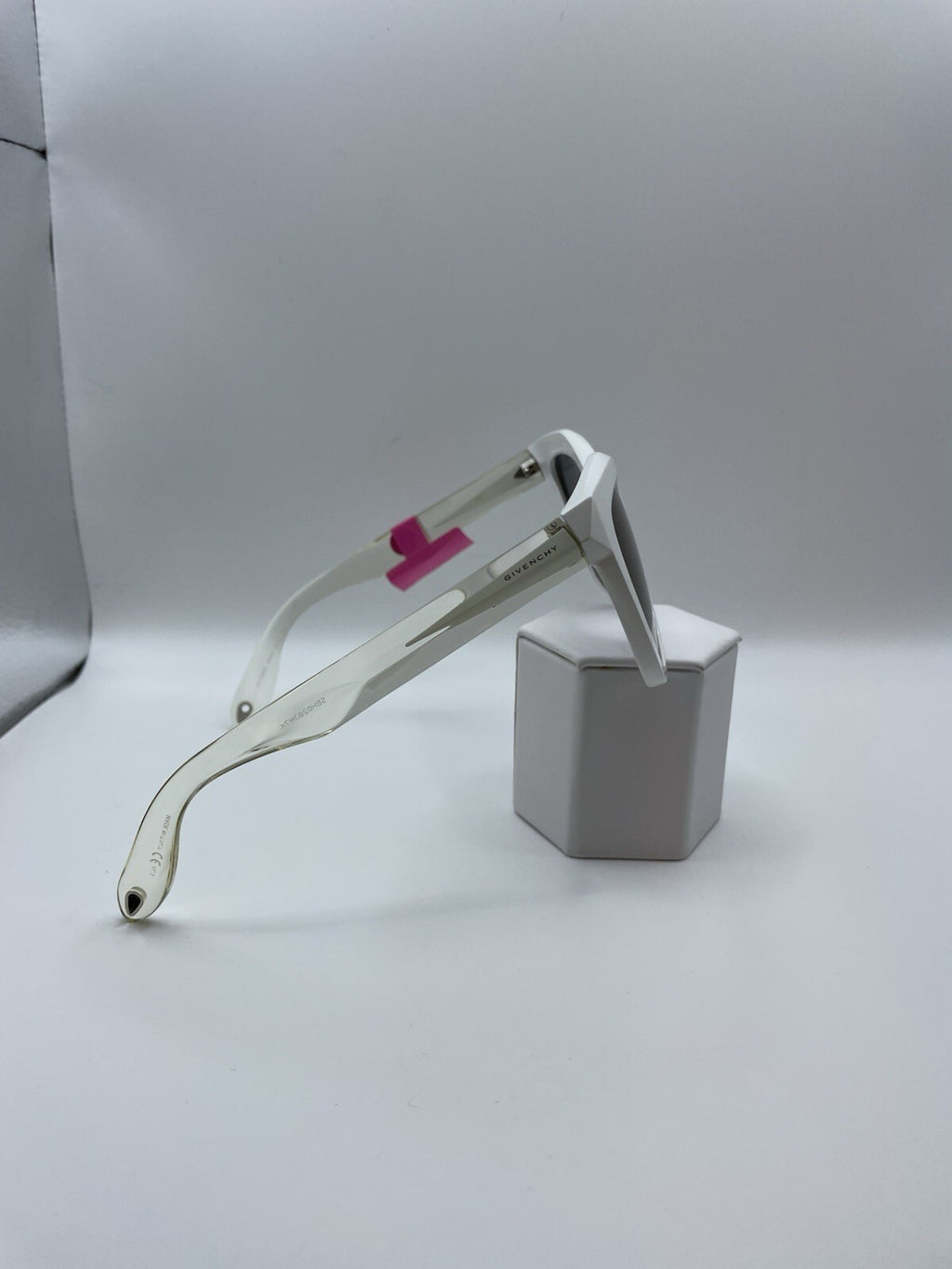 Givenchy Brand GV 7008/S PU2D9 Model 53 Eye White/Crystal NEW
