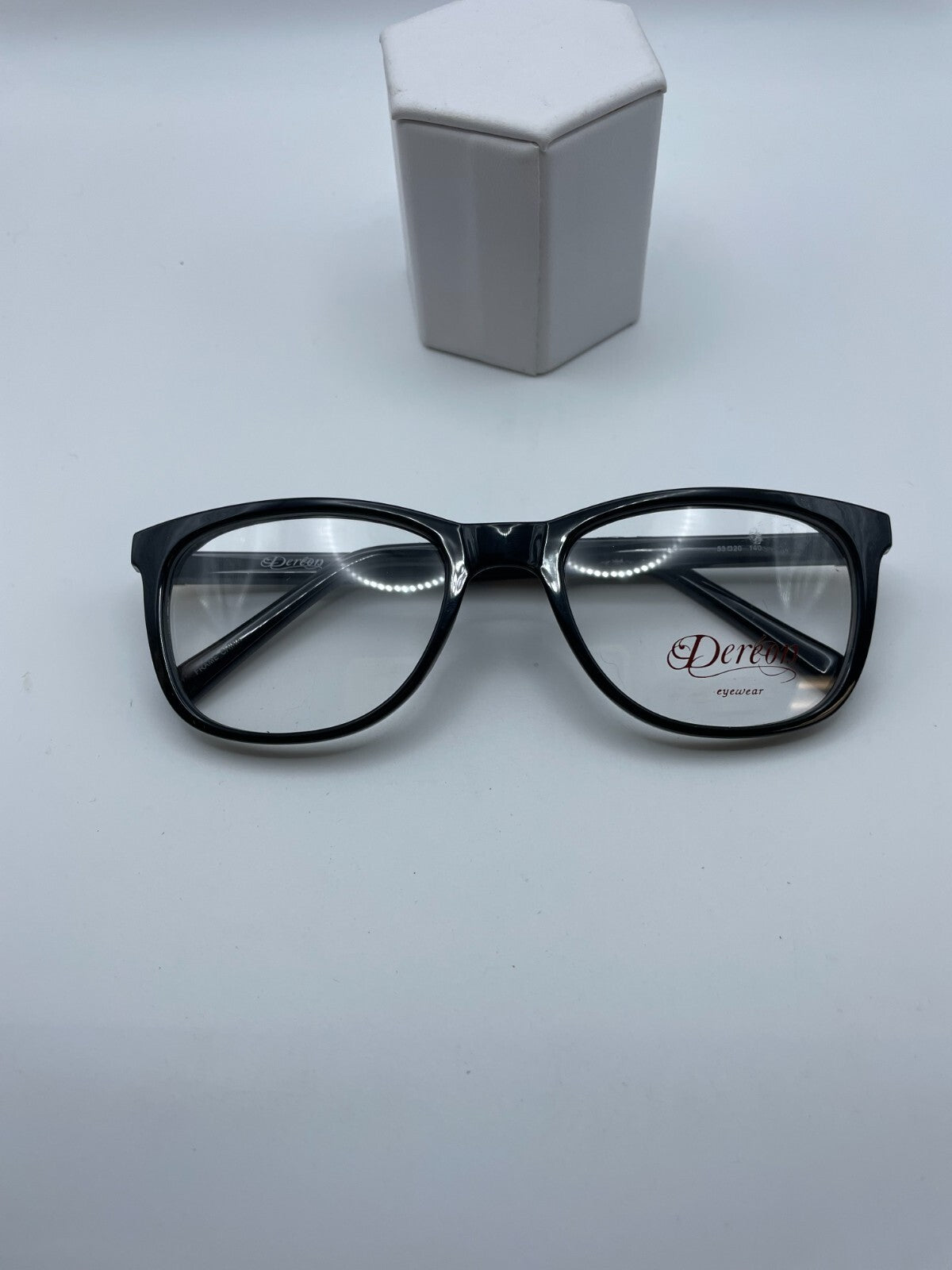 Dereon Brand DOV526 Model 53 Eye Black NEW
