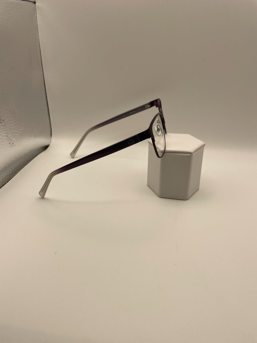 Dereon Brand DOV529 Model 53 Eye Purple NEW