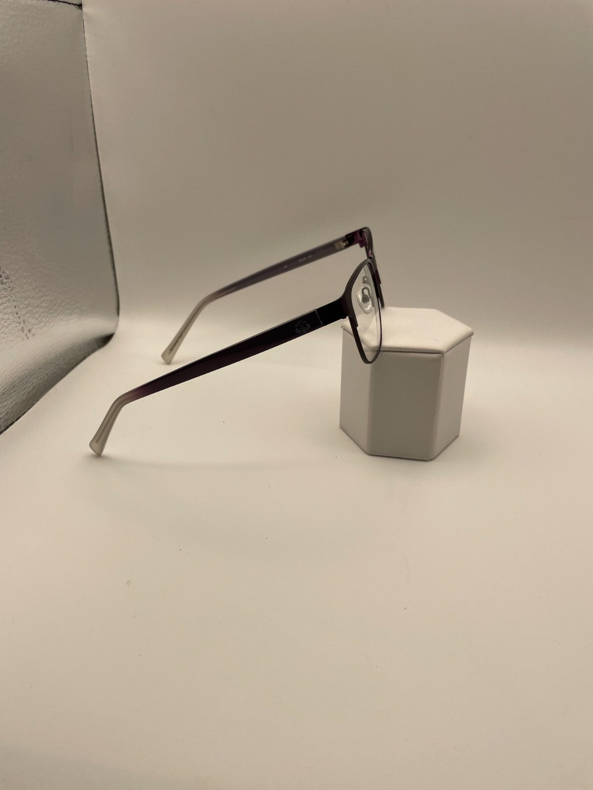 Dereon Brand DOV529 Model 53 Eye Purple NEW