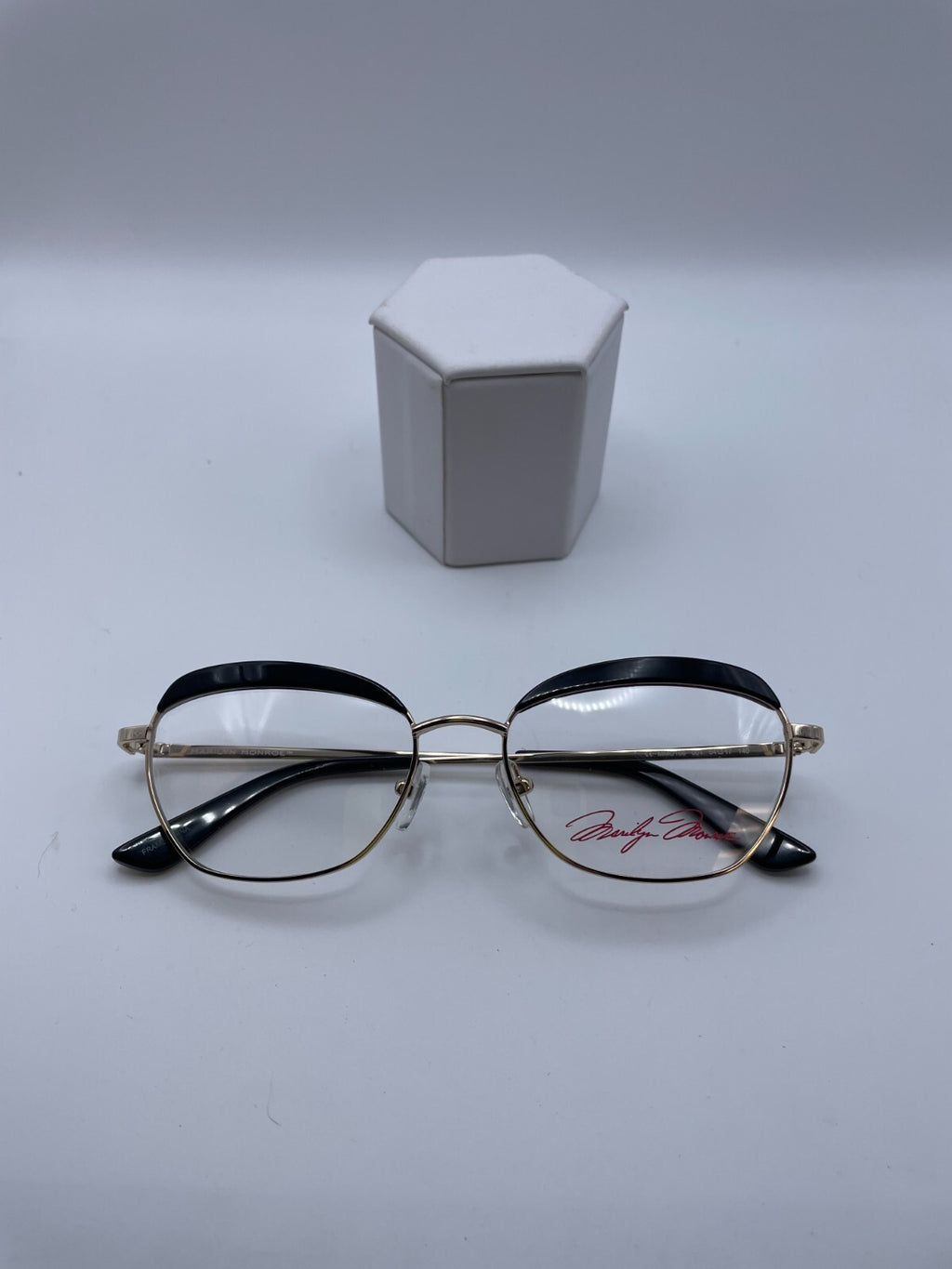 Marilyn Monroe Brand MMO166 Model 54 Eye Black NEW