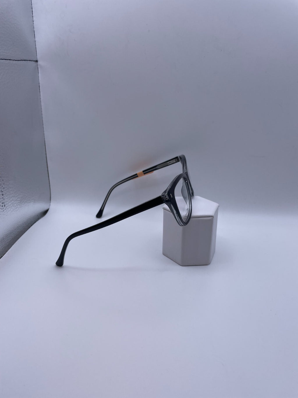 Enhance Brand 4564 Model 52 Eye Blk/Crystal NEW