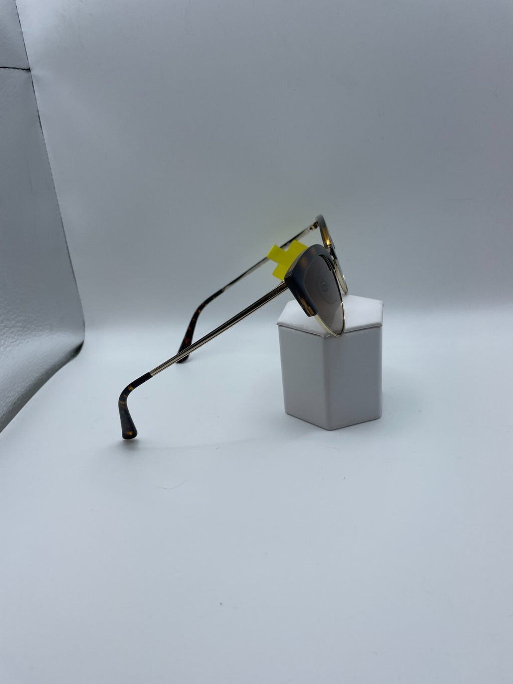 Vogue Brand VO 5212-S Model 55 Eye Tortoise NEW