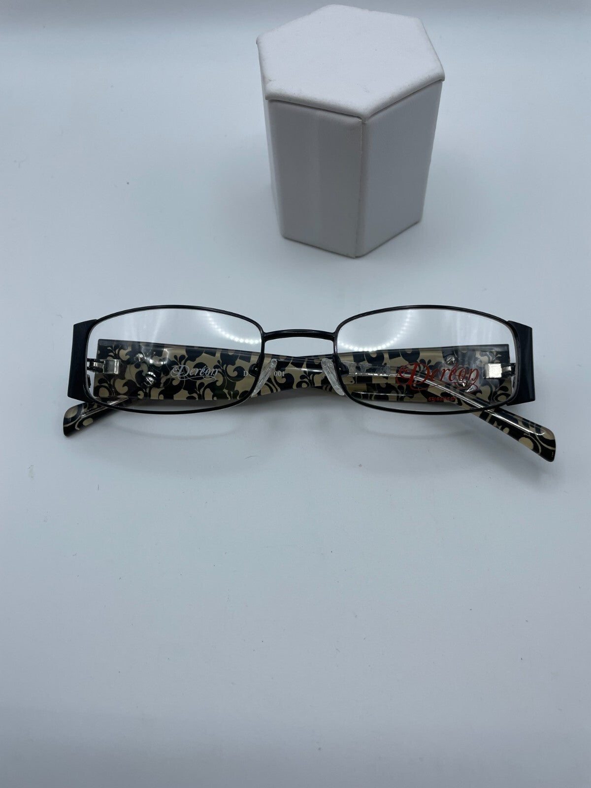 Dereon Brand DOV501 Model 52 Eye Black NEW