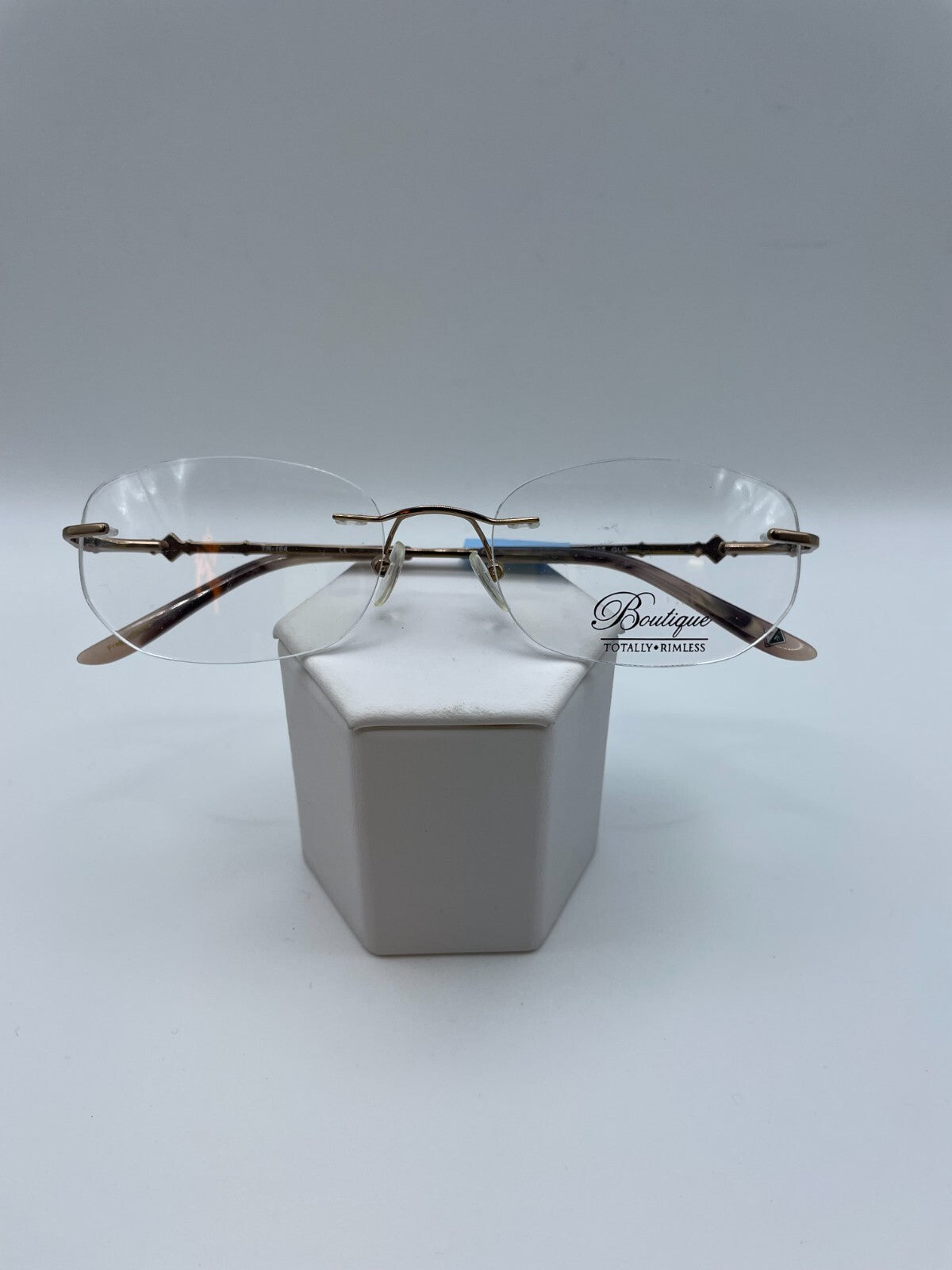 Boutique Totally Rimless Brand TR-164 Model 53 Eye Gold NEW