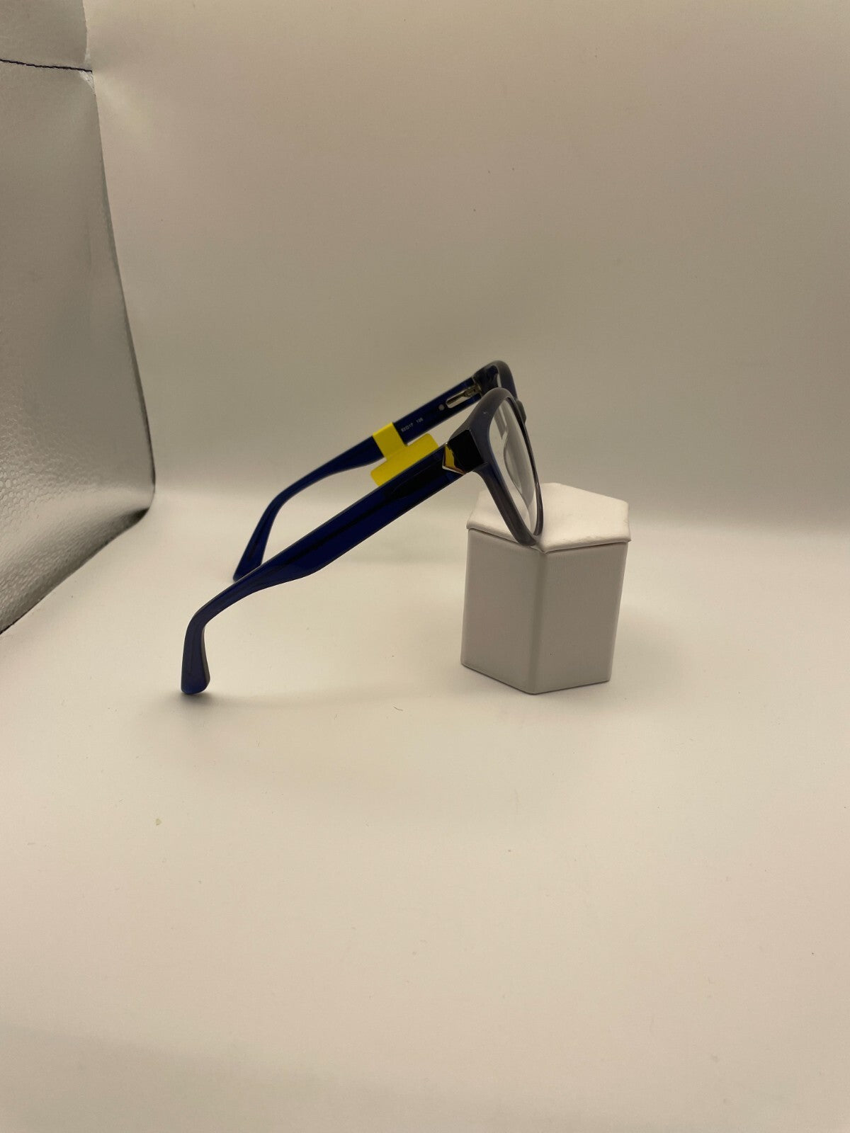 Karl Lagerfeld KL922 Model 53 Eye Blue NEW