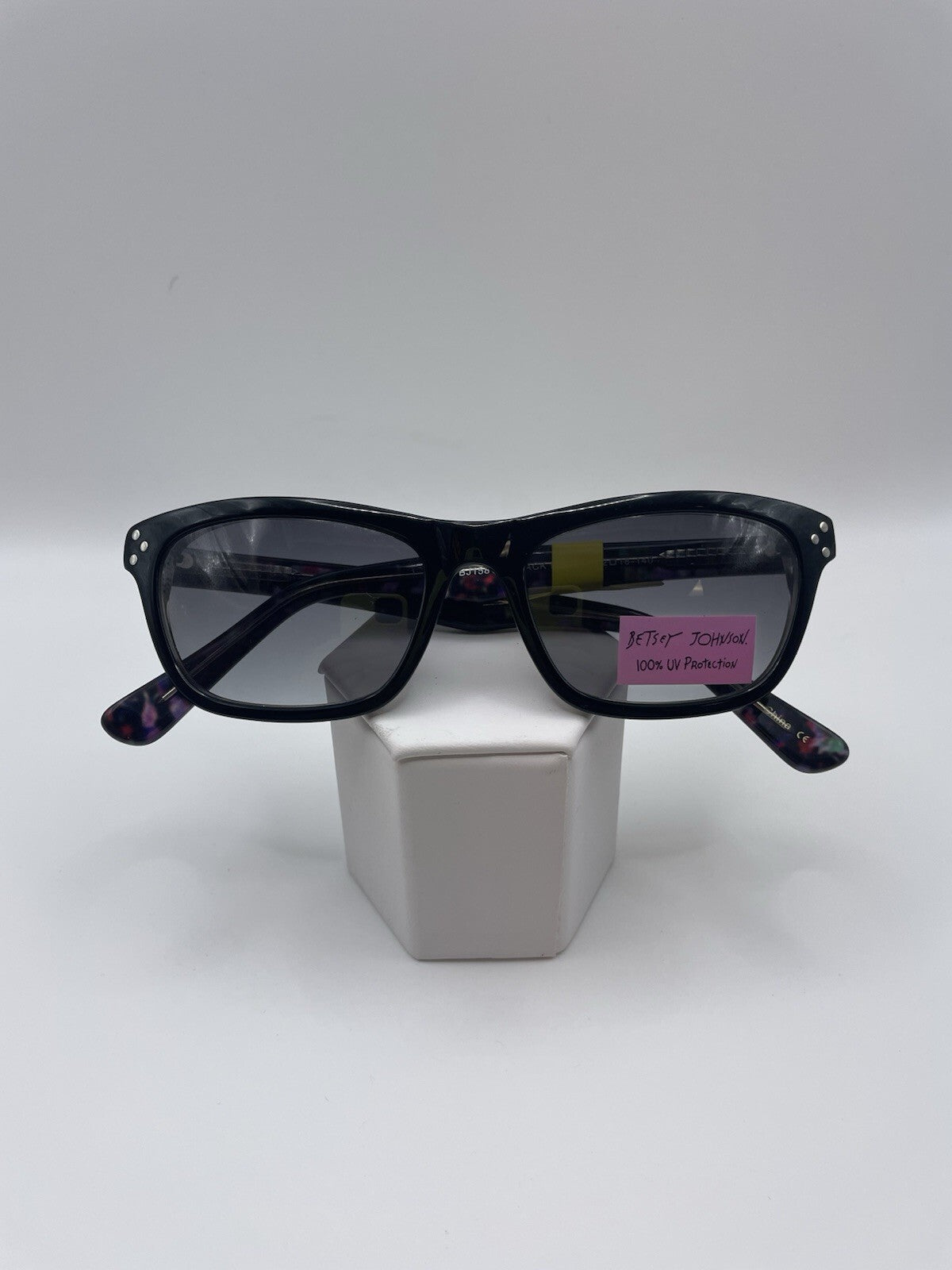 Betsey Johnson Brand BJ158105 Model 52 Eye Black Floral NEW