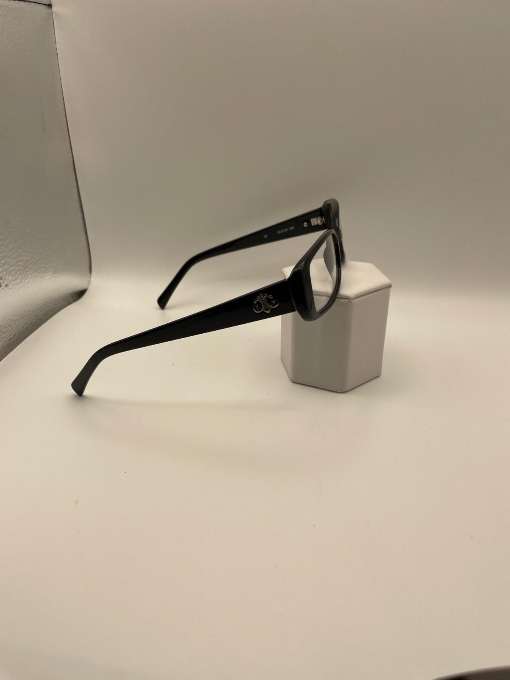 Dereon Brand DOV506 Model 54 Eye Black NEW