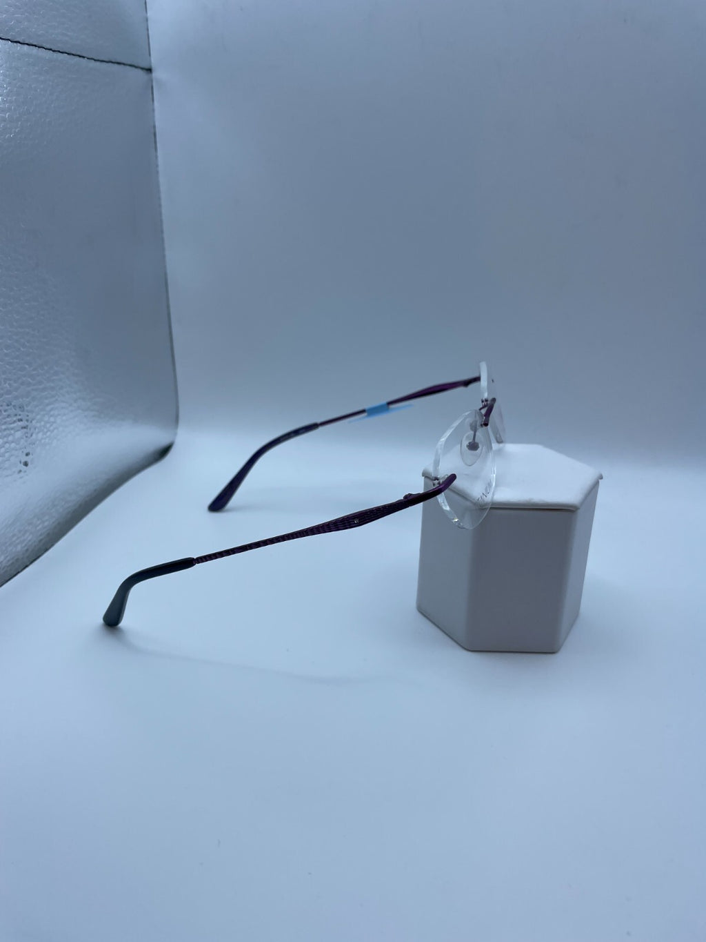 Boutique Totally Rimless Titanium Brand TR-224 Model 51 Eye Amethyst NEW