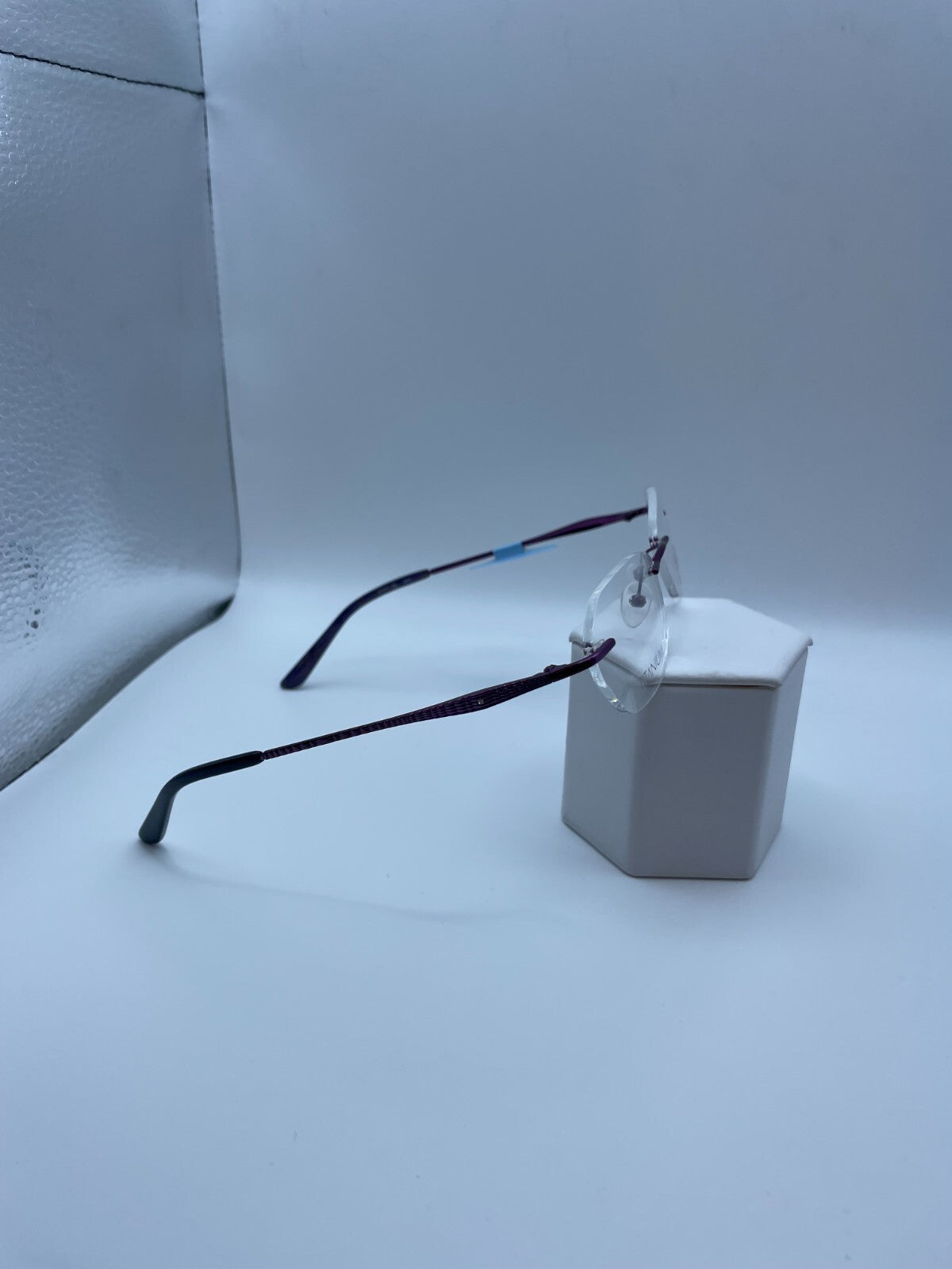 Boutique Totally Rimless Titanium Brand TR-224 Model 51 Eye Amethyst NEW