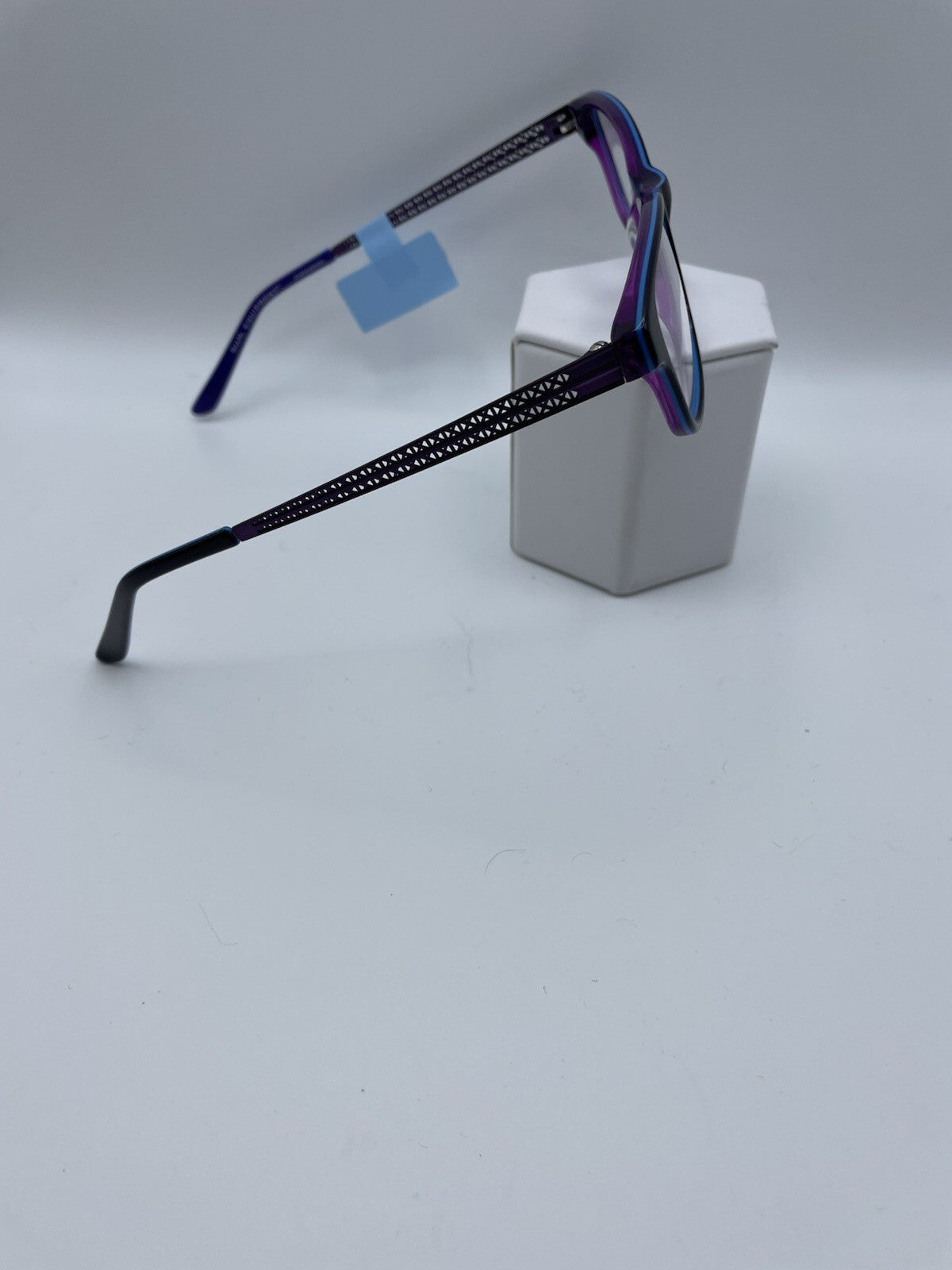 B.U.M. Equipment Brand Phenomenal Model 51 Eye Purple/Blue NEW