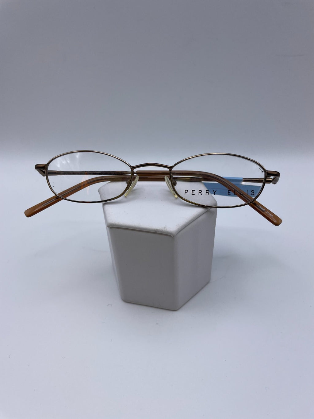 Perry Ellis Brand PE Aspen-1 Model 45 Eye Brown NEW