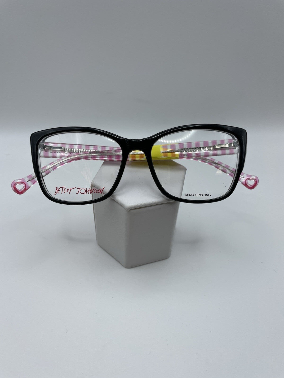Betsey Johnson Brand Surreal Model 53 Eye Black NEW