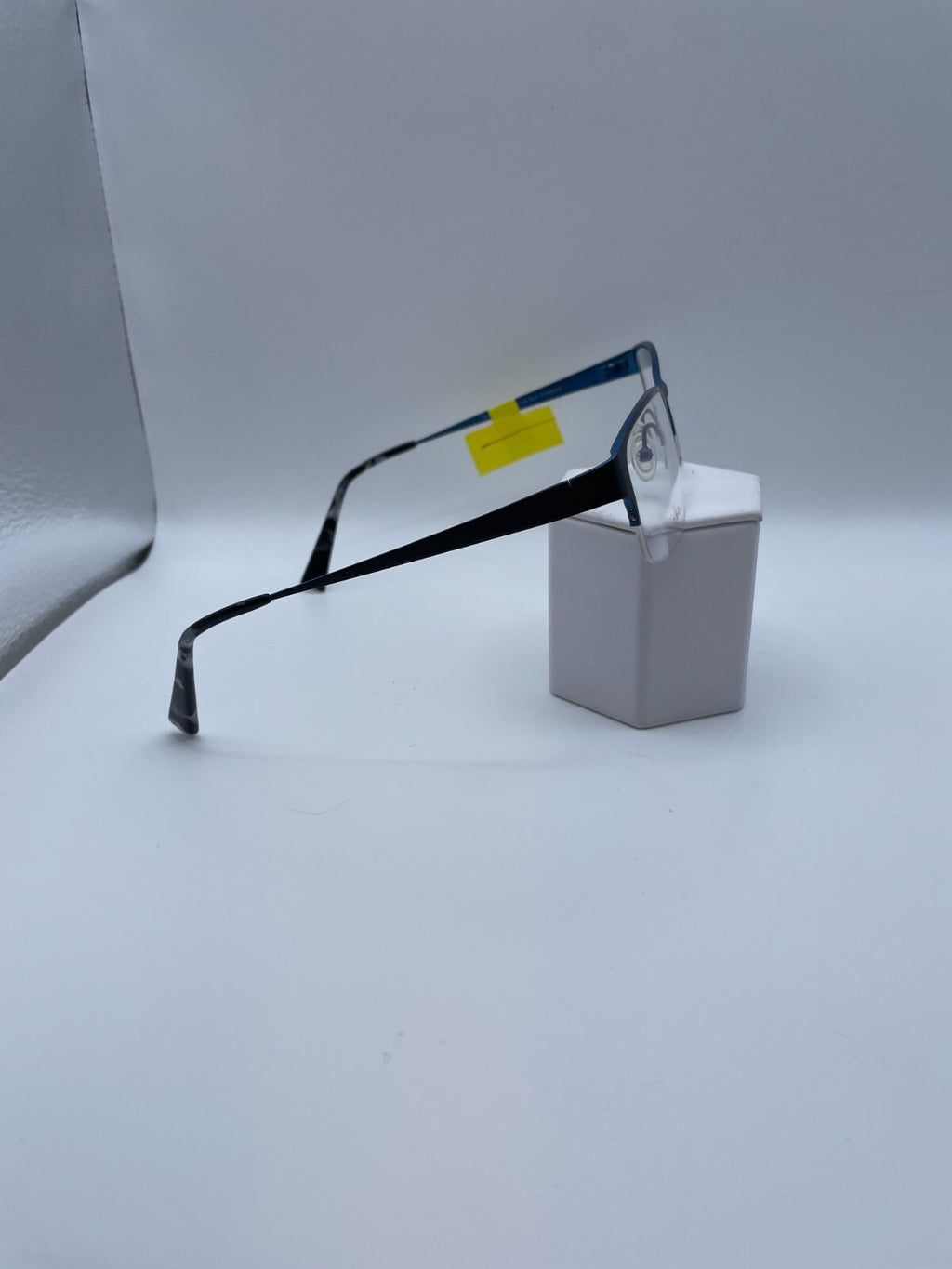 MODO Brand 4021 Model 55 Eye Blk Titanium NEW