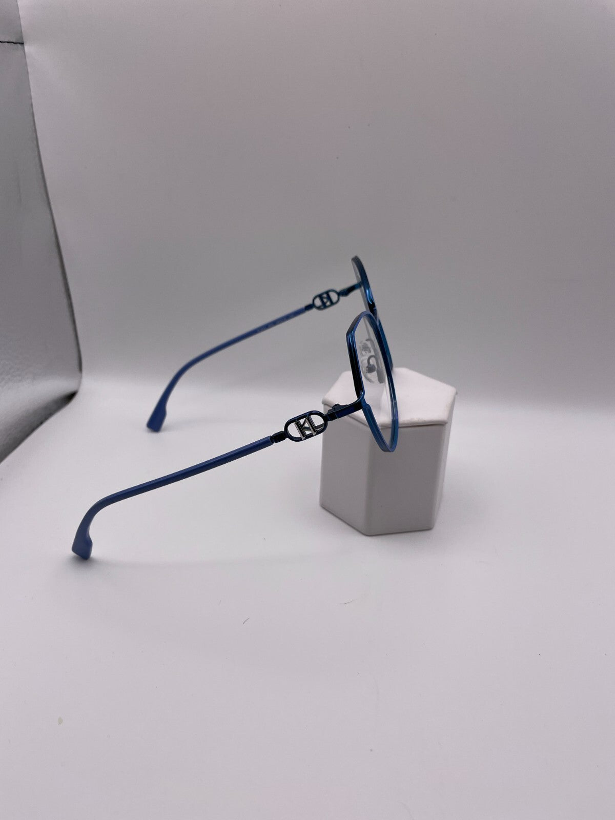 Karl Lagerfeld KL343 Model 56 Eye Blue NEW