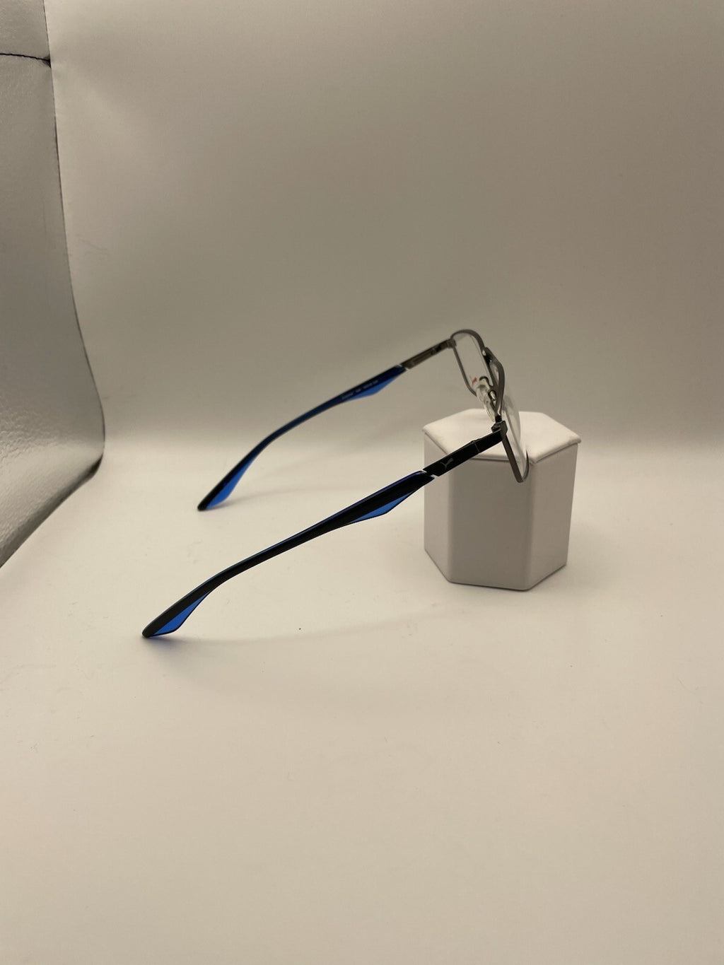 PUMA Brand PU00650 Model 56 Eye Gun Metal & Blue NEW